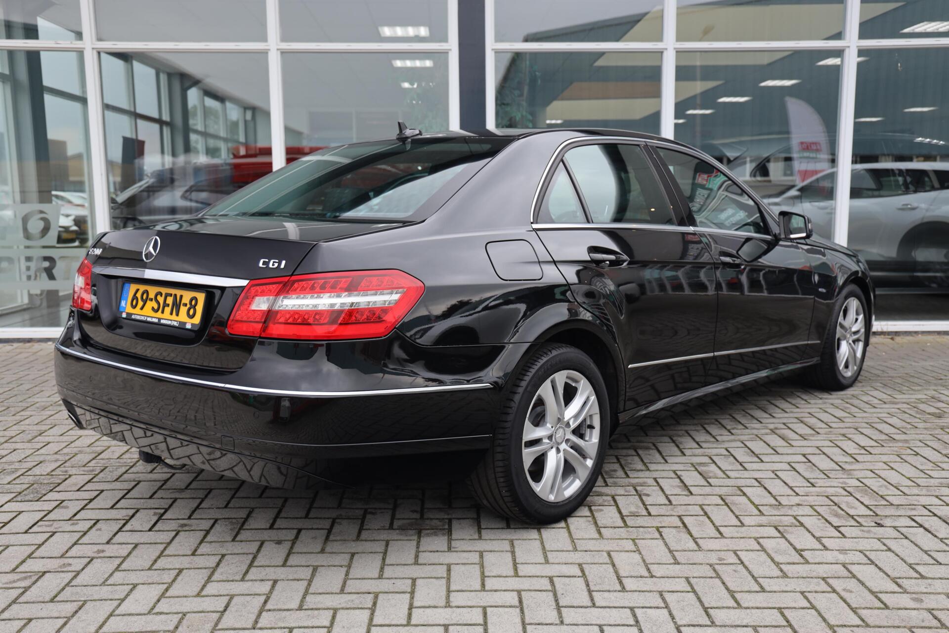Foto van Mercedes-Benz E 200 Cgi