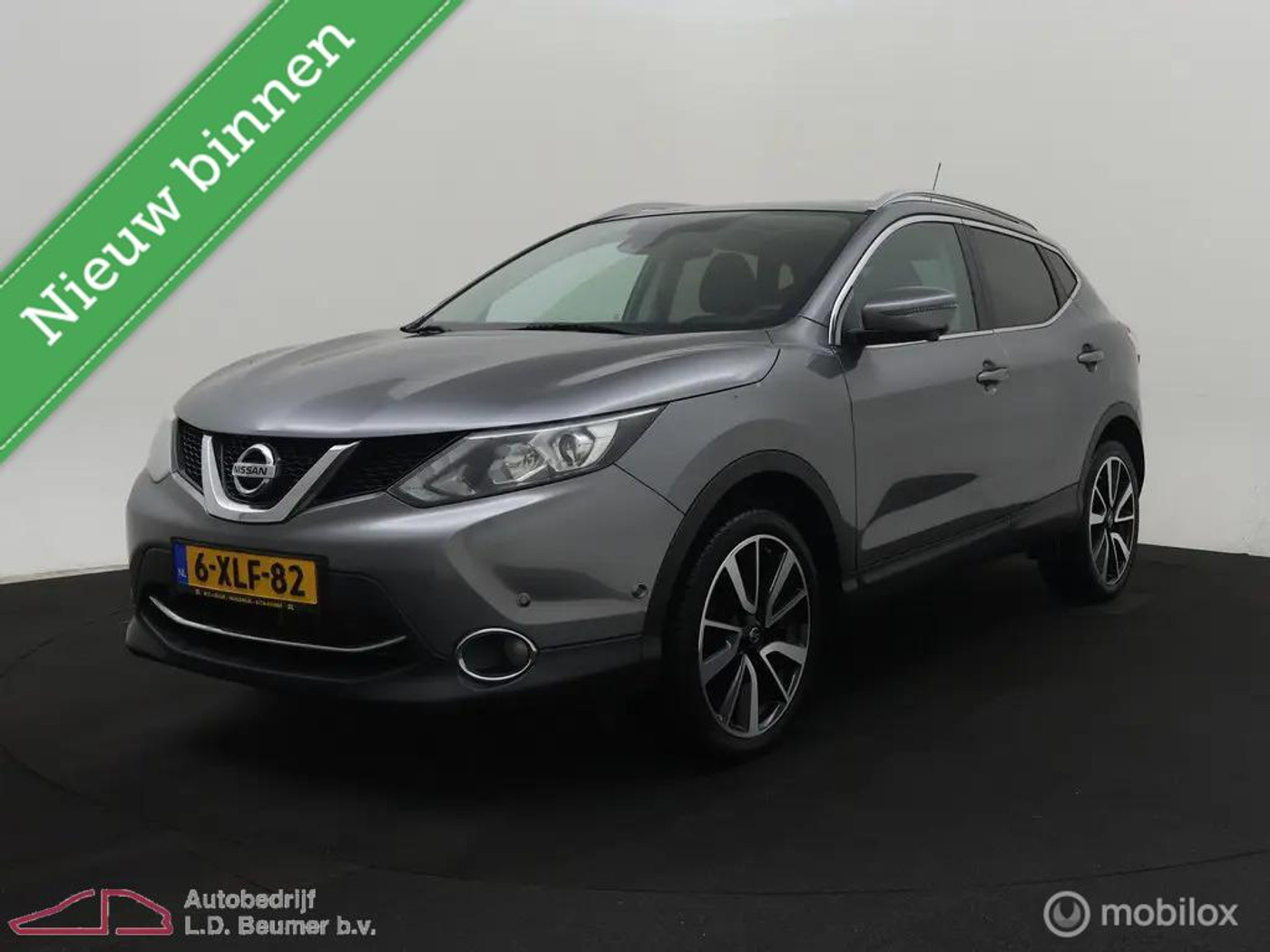 Nissan Nissan Qashqai 1.2 Tekna *NL, TRKHK, LEDER, RIJKLAARPRIJS!* 2014 - voorkant