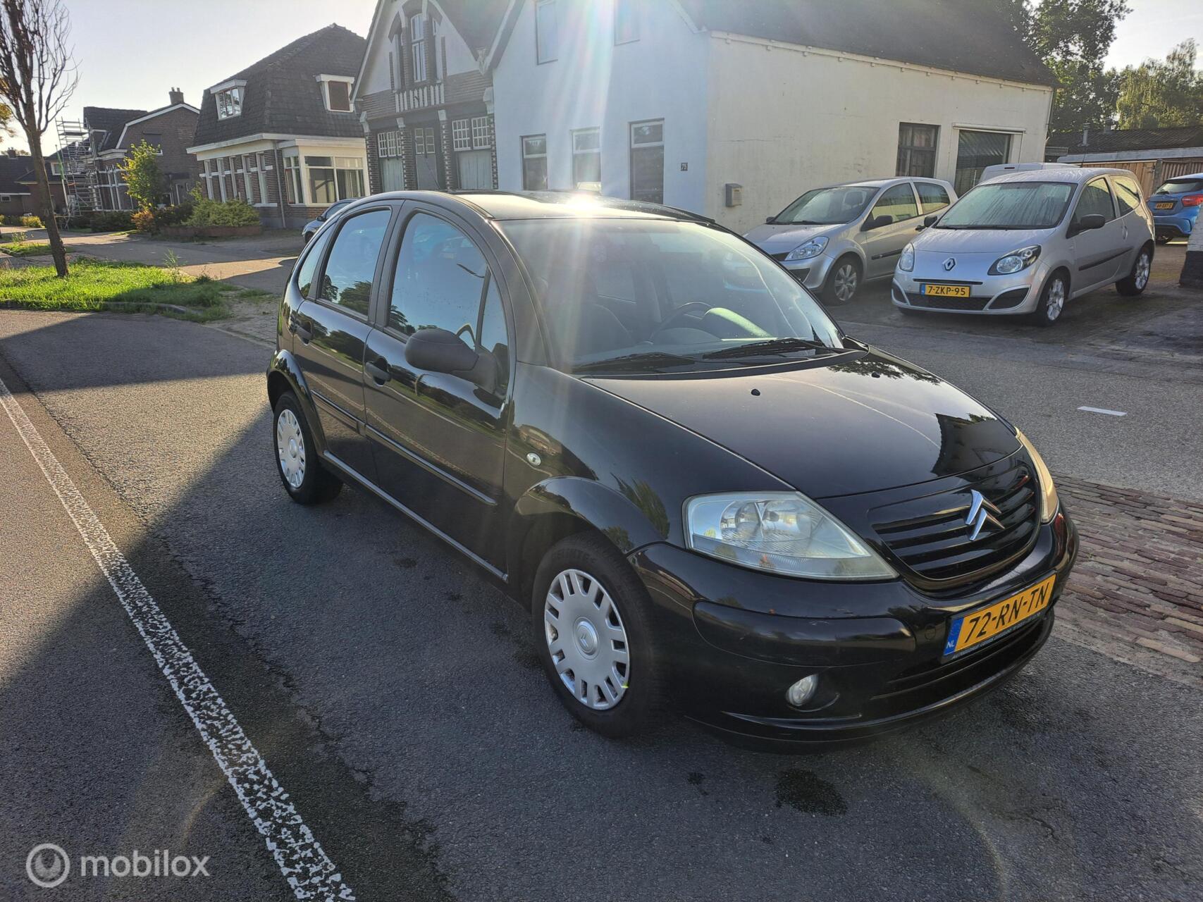 Citroen C3 1.4i Attraction nwe apk 2005 - voorkant