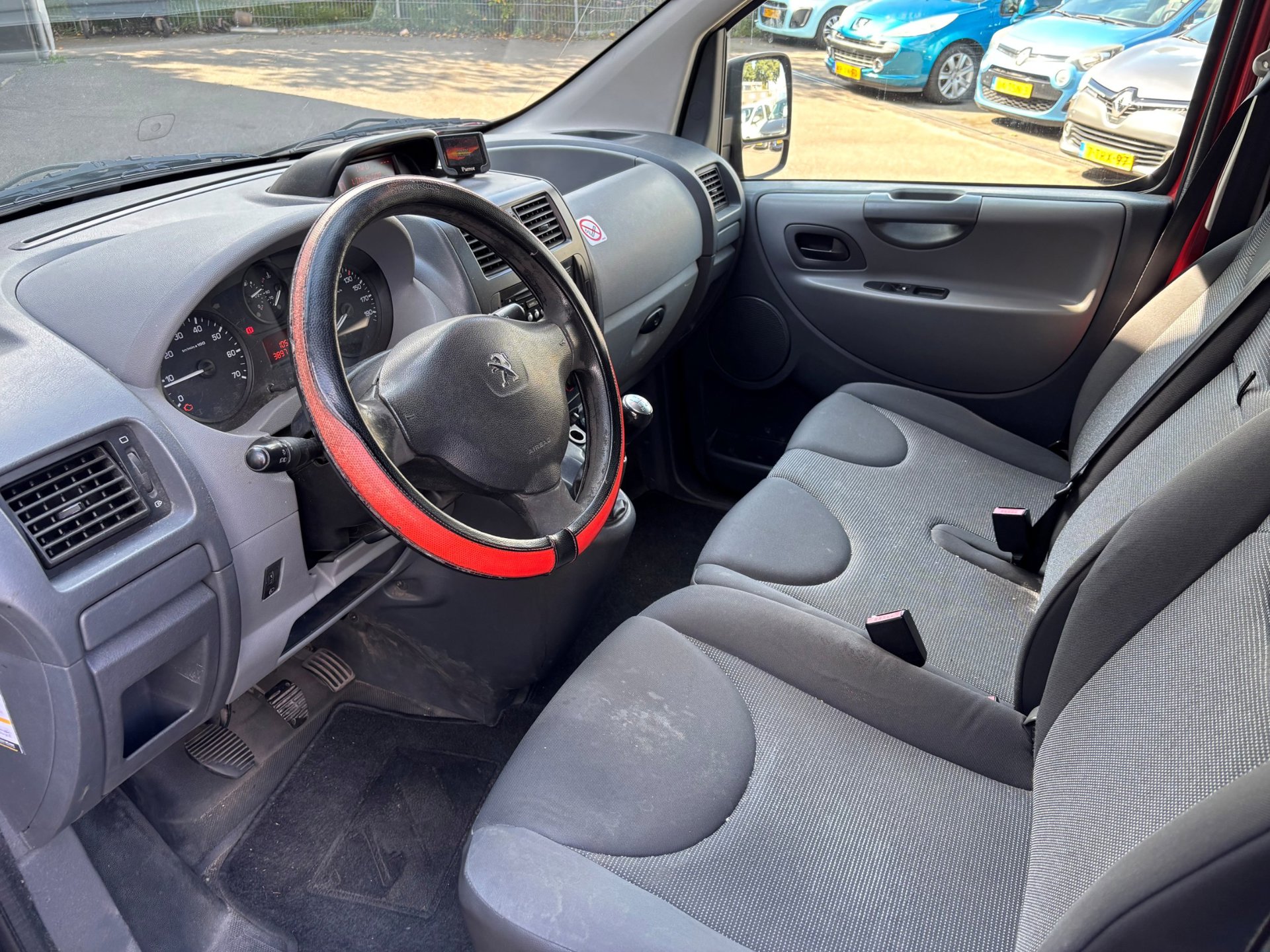 Foto van Peugeot Expert