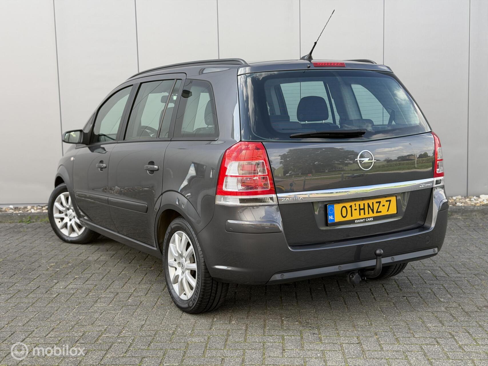 Foto van Opel Zafira