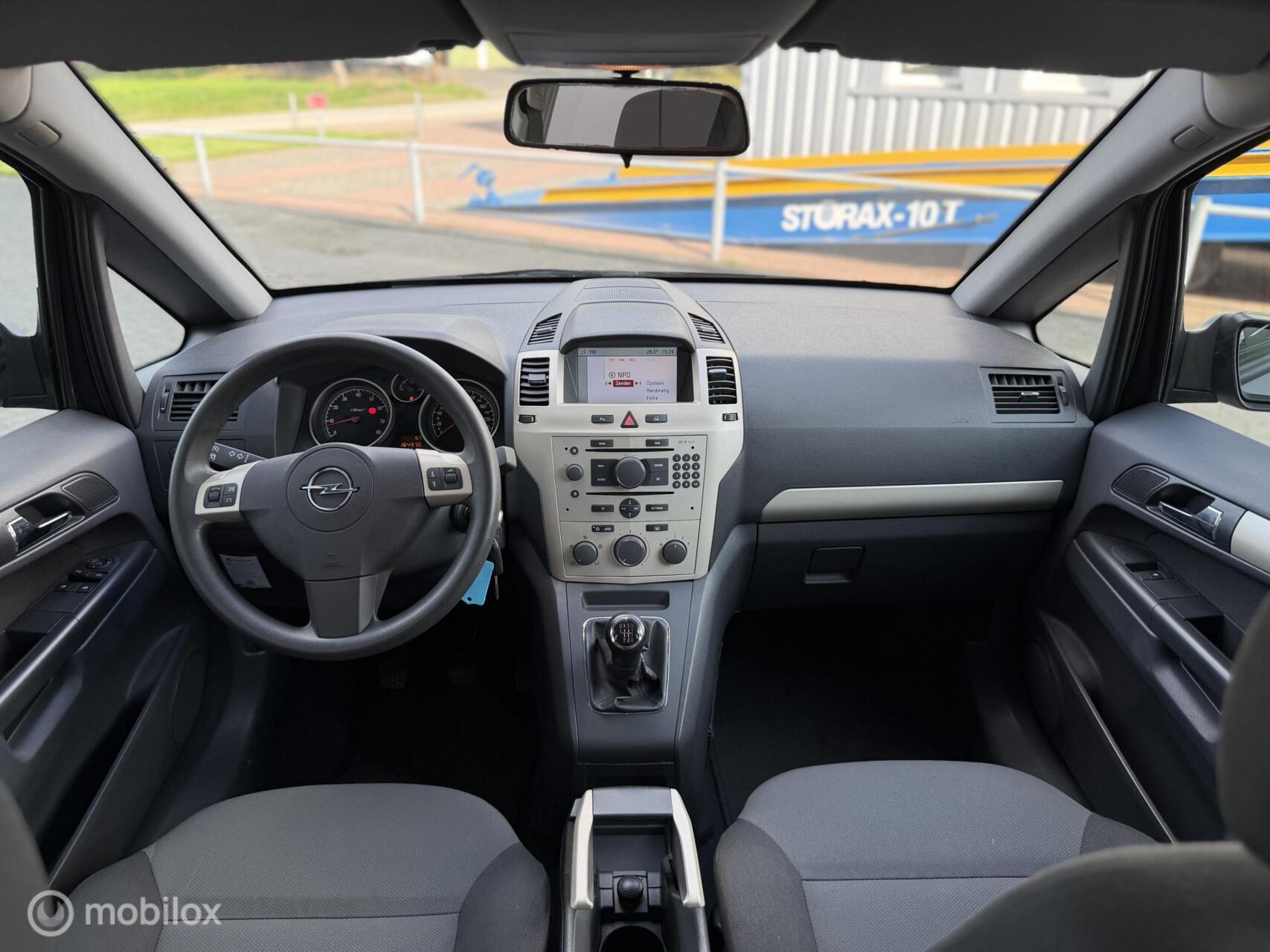 Foto van Opel Zafira