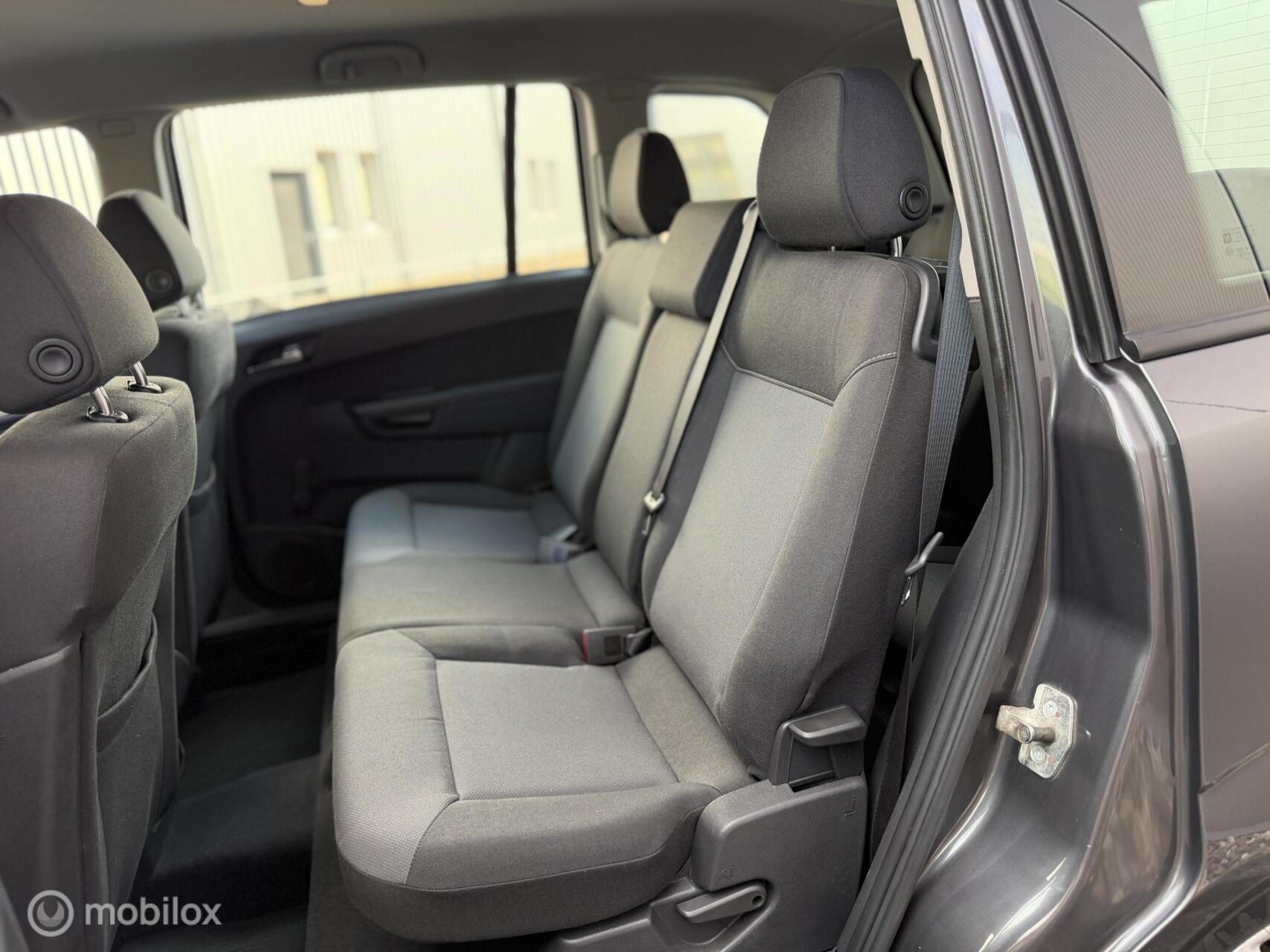 Foto van Opel Zafira