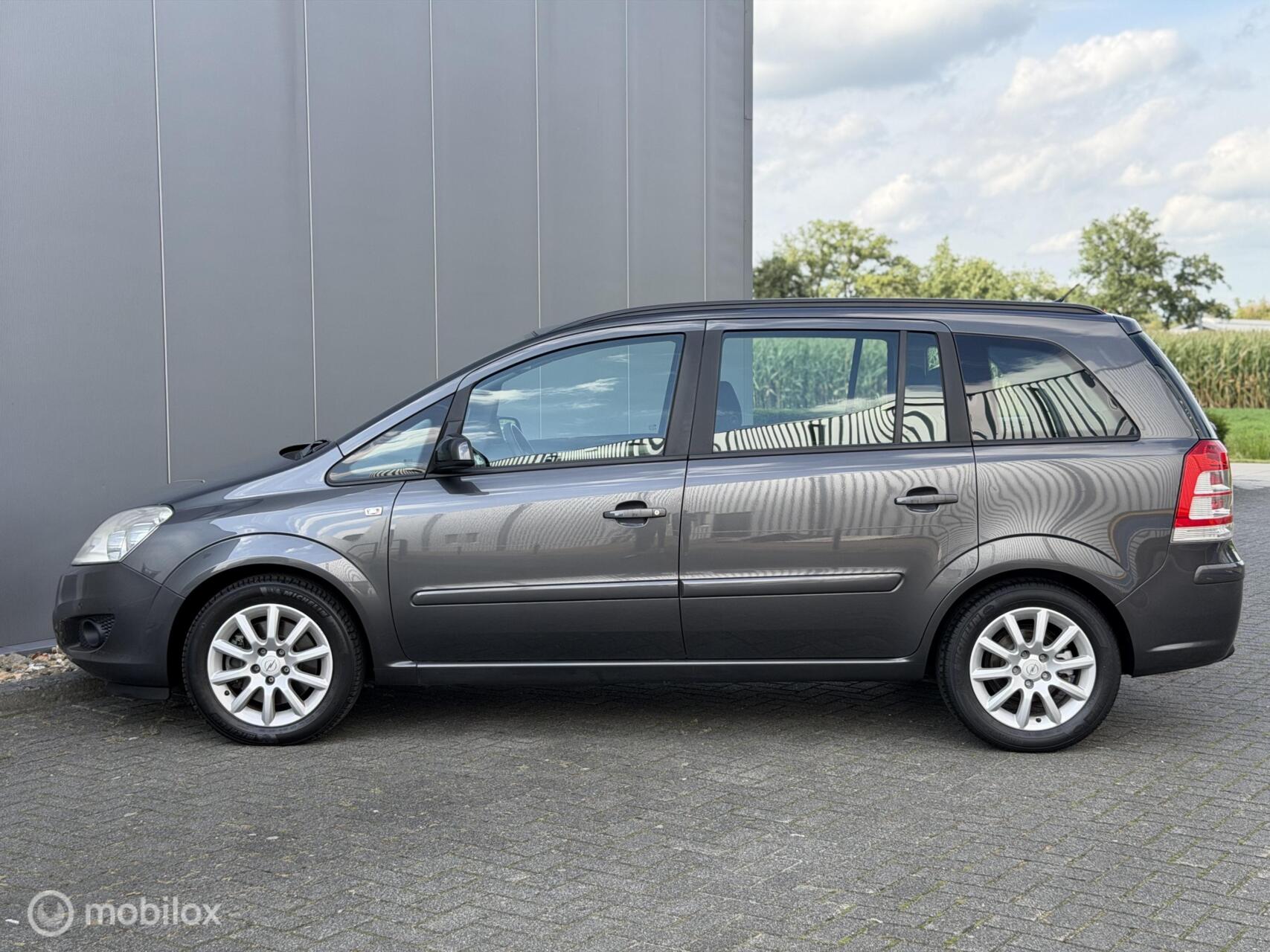 Foto van Opel Zafira