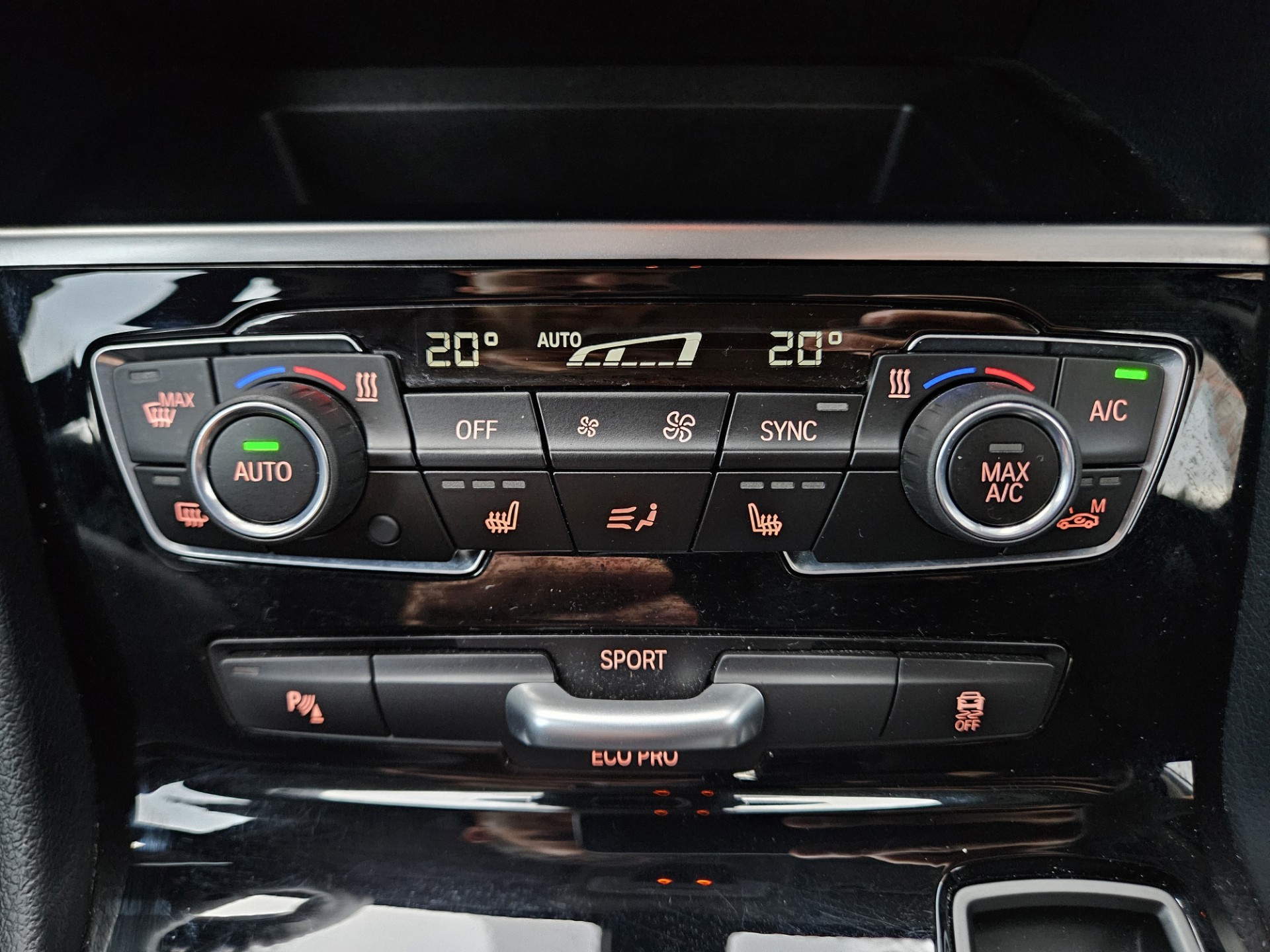Foto van BMW 218i Active Tourer