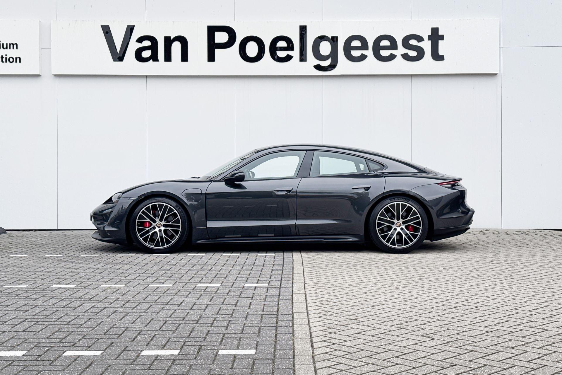 Foto van Porsche Taycan 4s