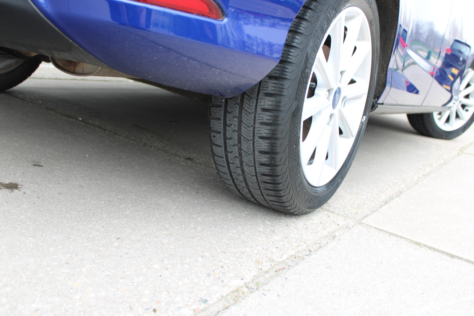 Foto van Ford B-max
