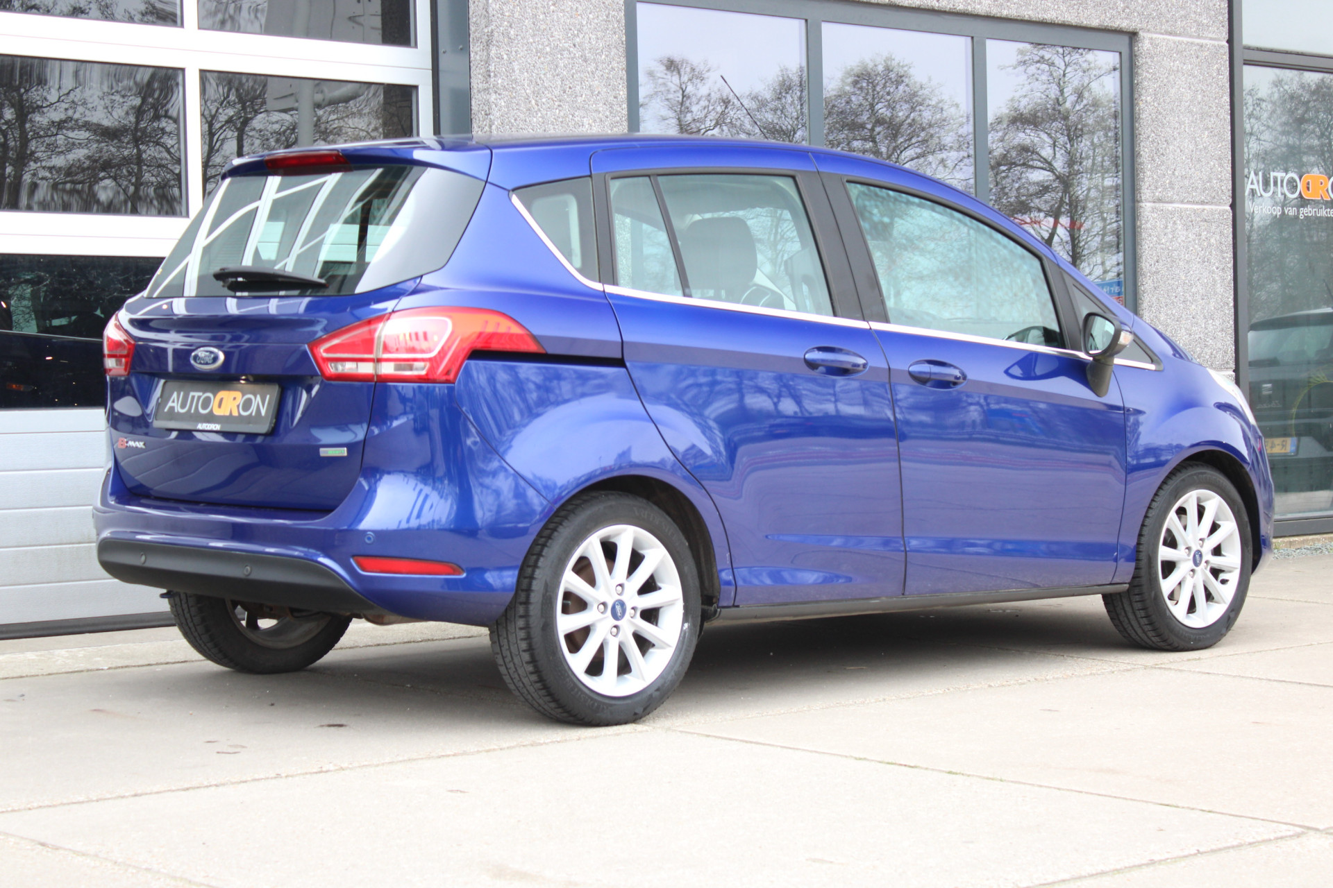 Foto van Ford B-max
