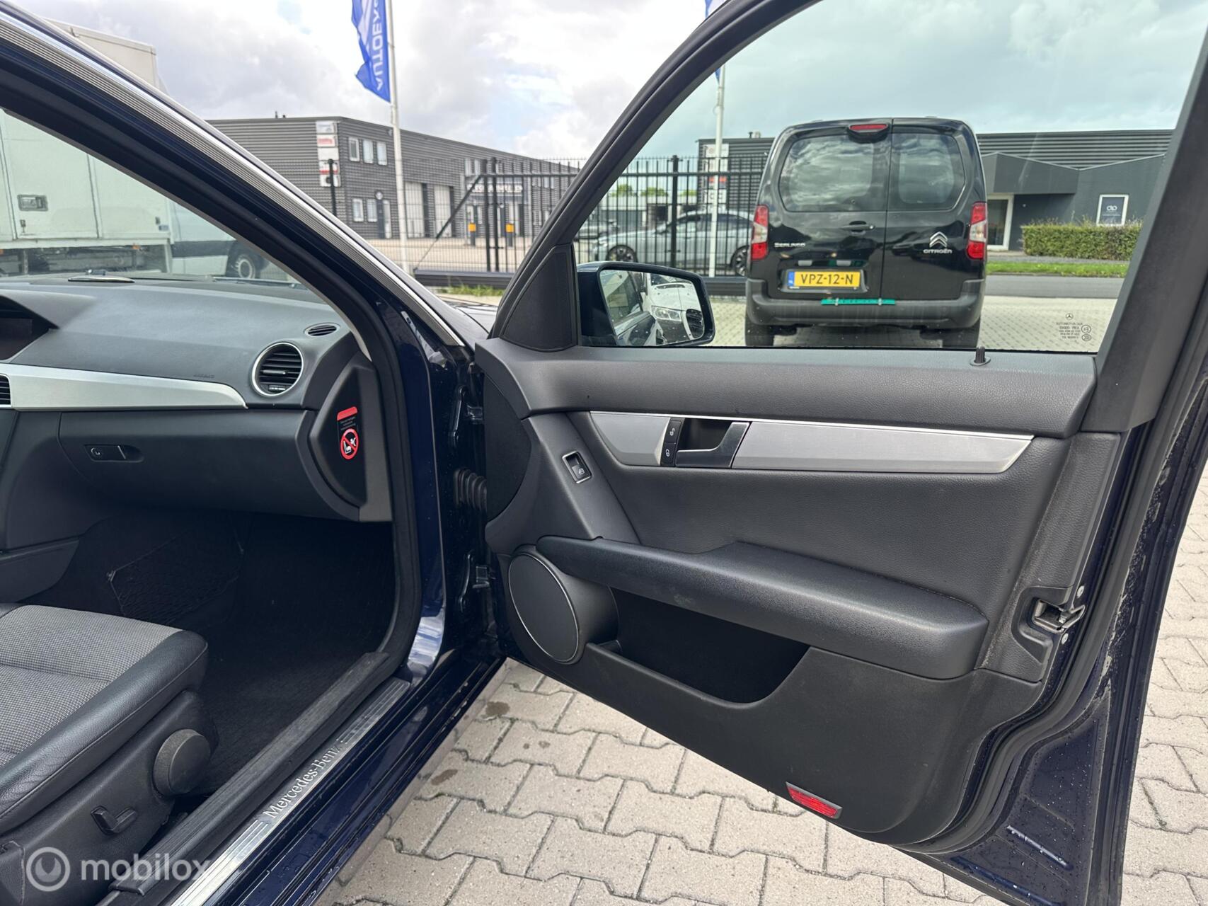 Foto van Mercedes-Benz C 180 CDI
