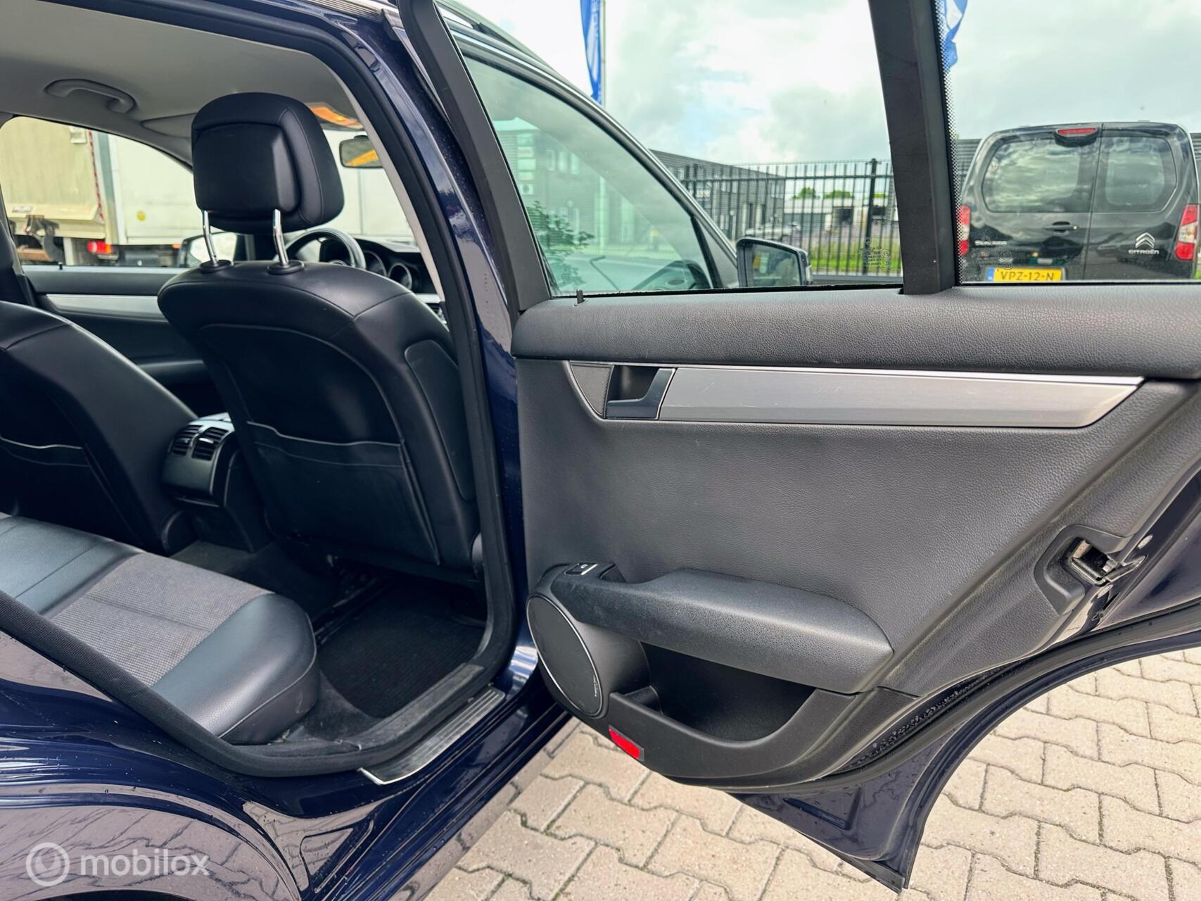 Foto van Mercedes-Benz C 180 CDI