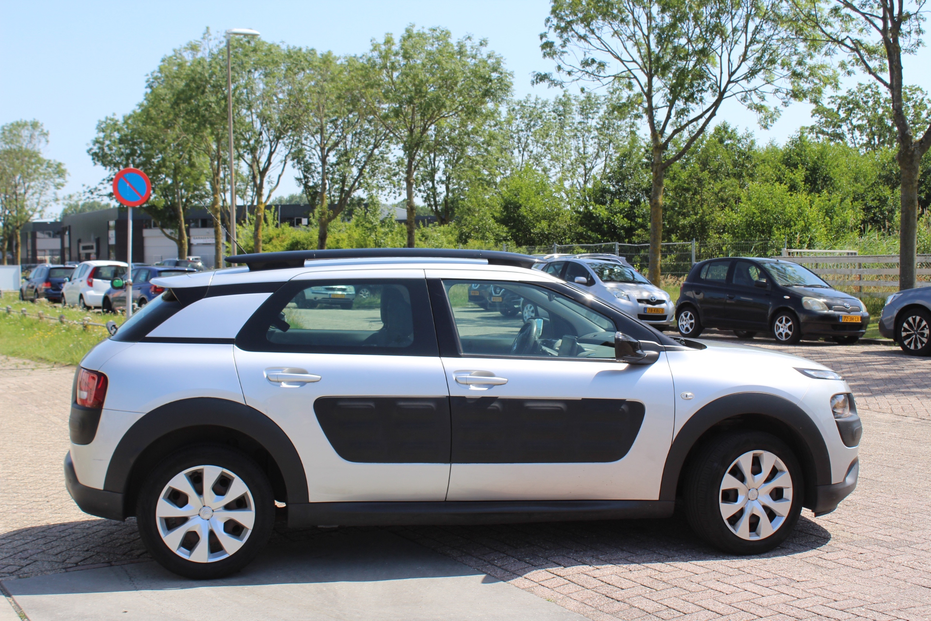 Foto van Citroen C4 Cactus