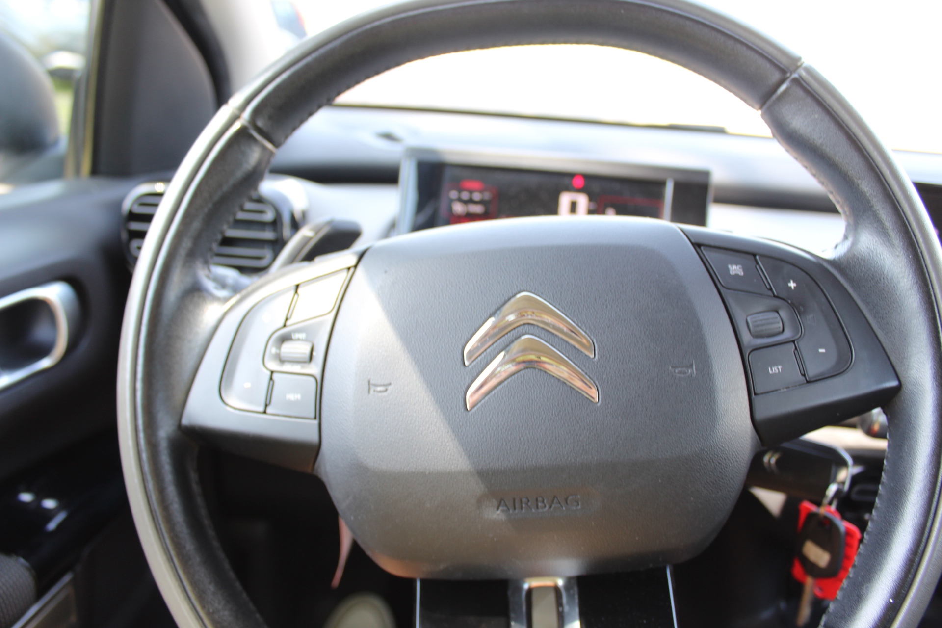 Foto van Citroen C4 Cactus