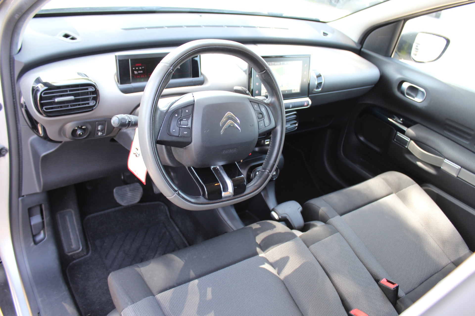Foto van Citroen C4 Cactus