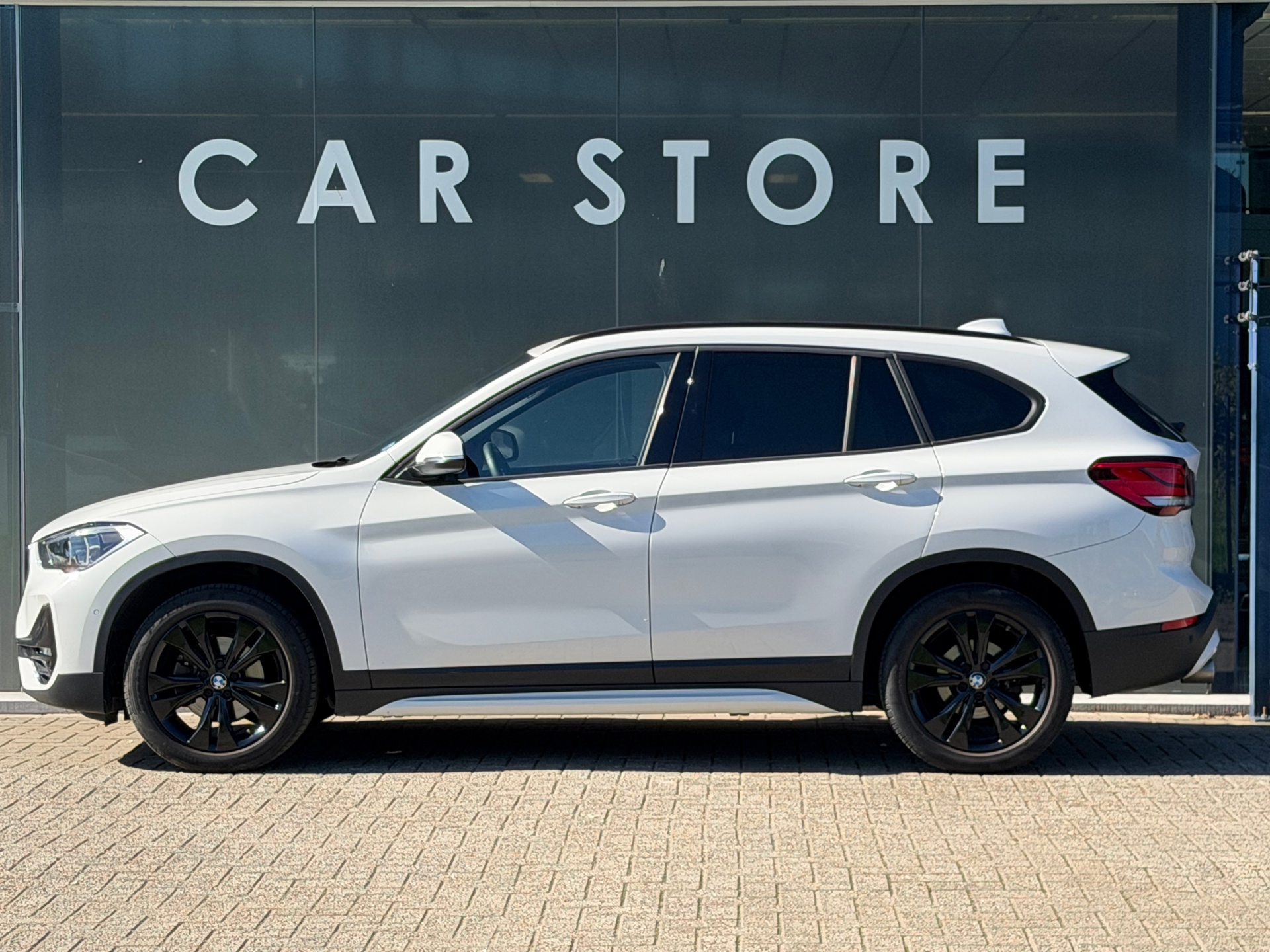 Foto van BMW X1 Sdrive18i