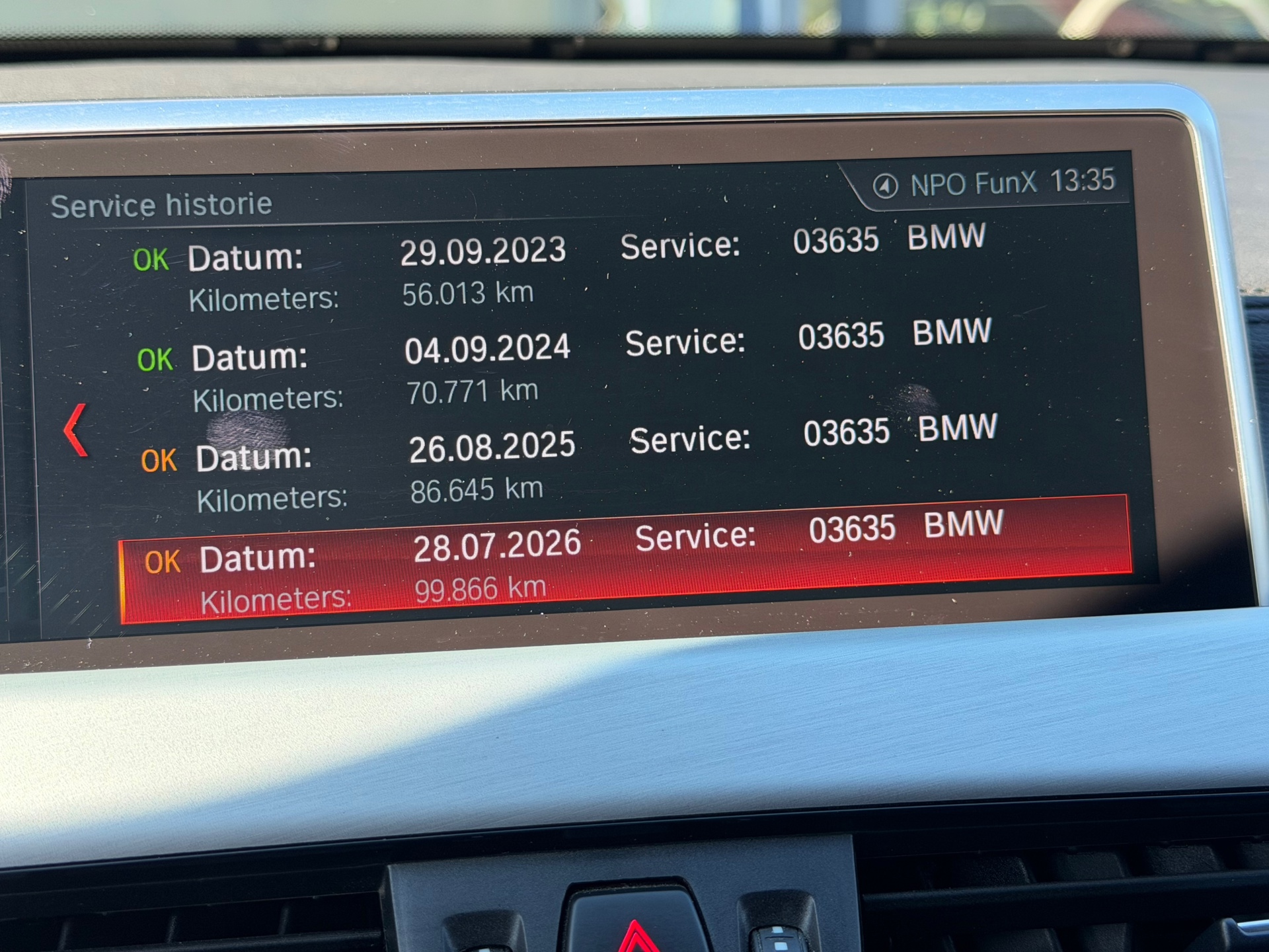 Foto van BMW X1 Sdrive18i