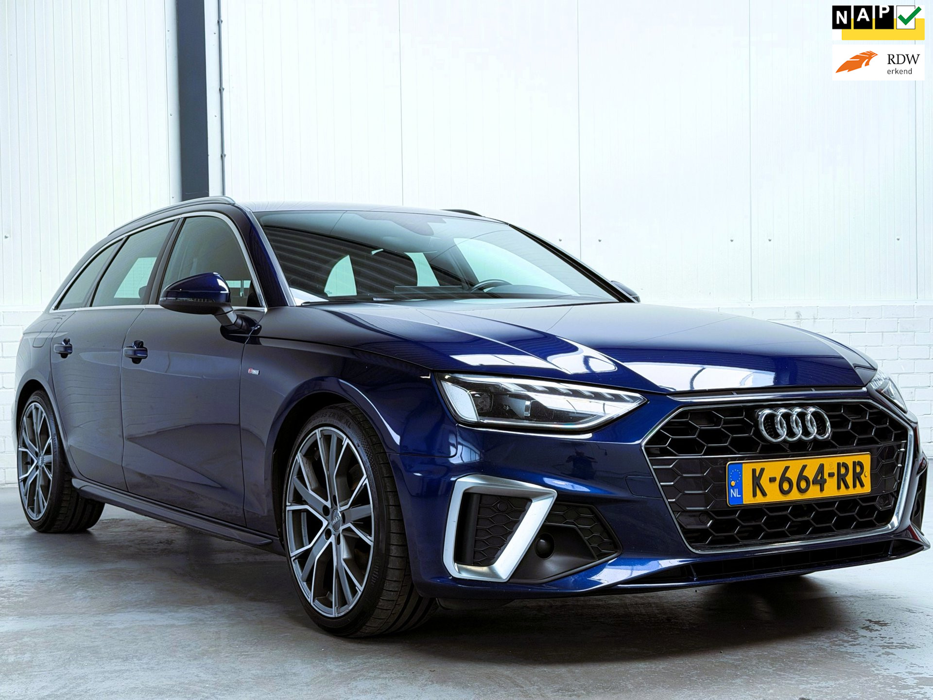 Audi A4 Avant 35 TFSI S edition|Org NL 2021 - voorkant
