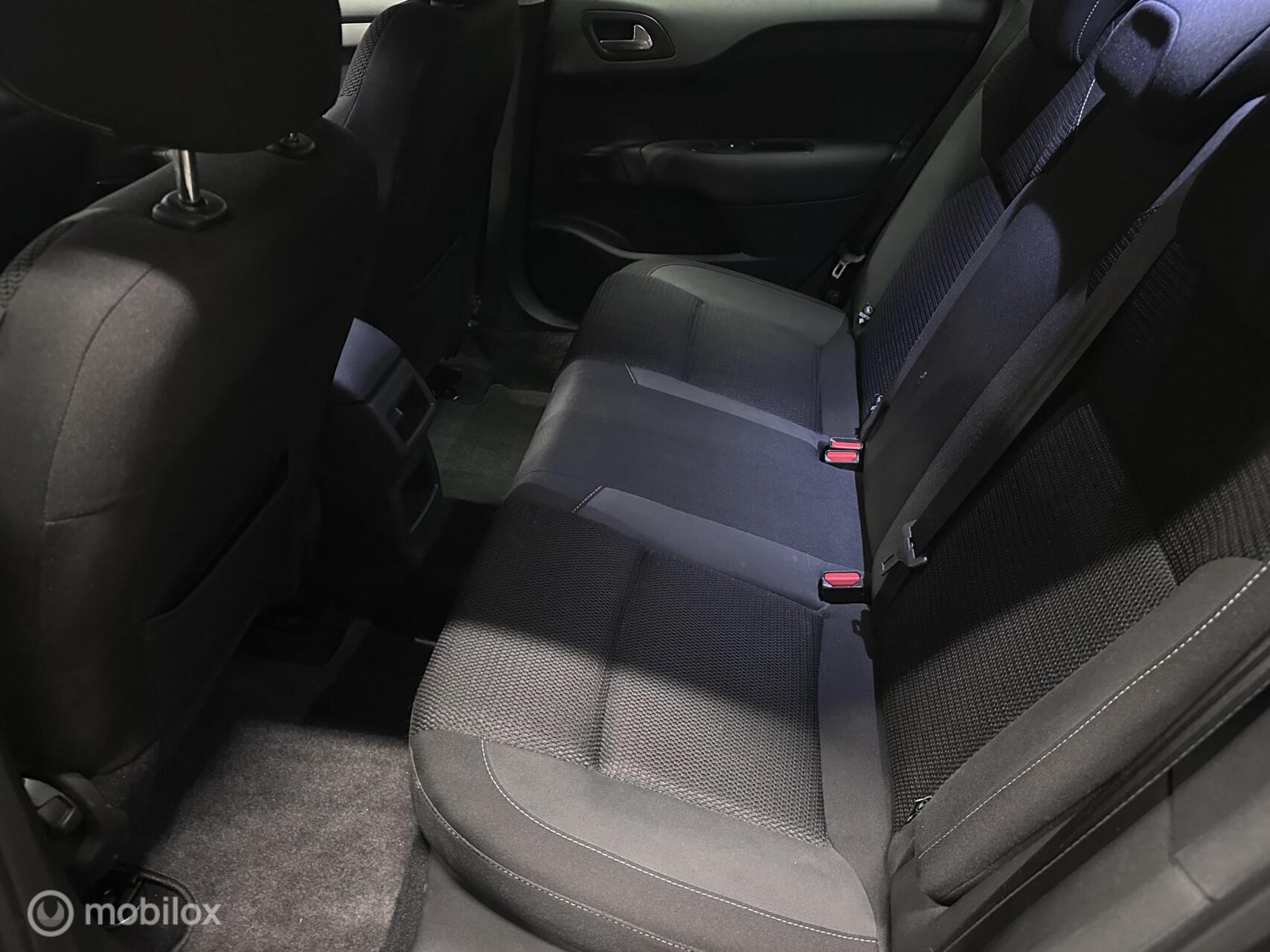 Foto van Citroen C4