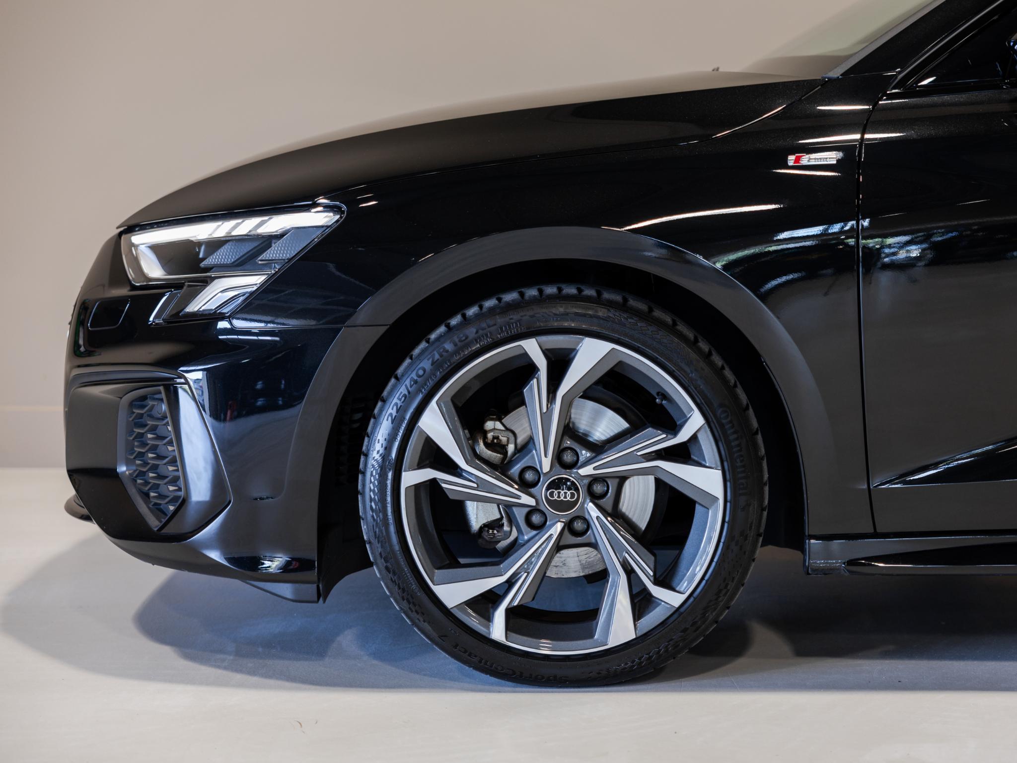 Foto van Audi A3 Limousine