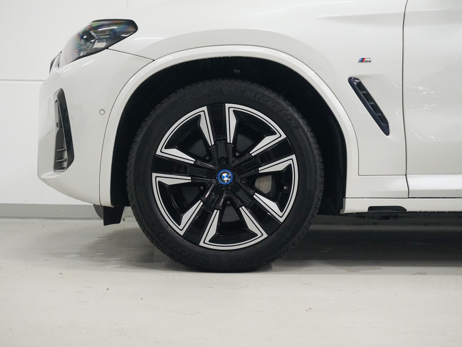 Foto van BMW Ix3