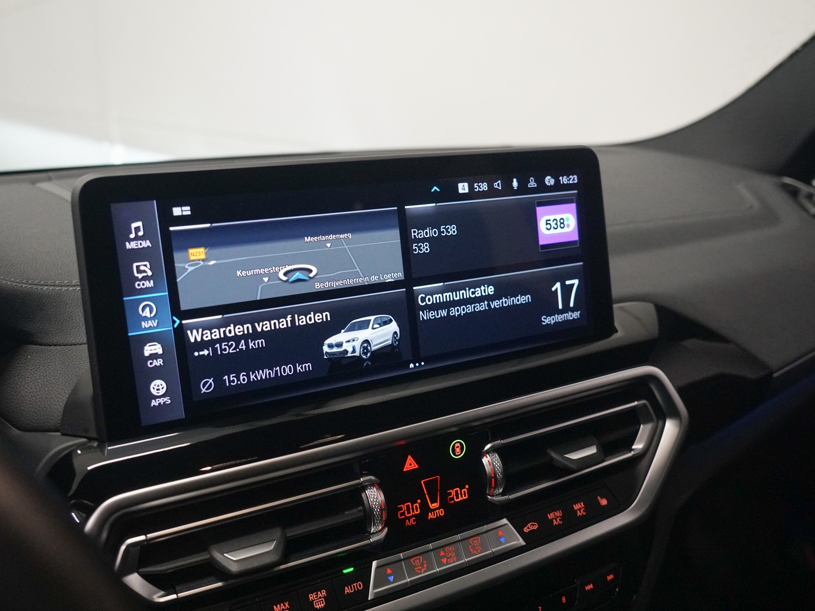 Foto van BMW Ix3