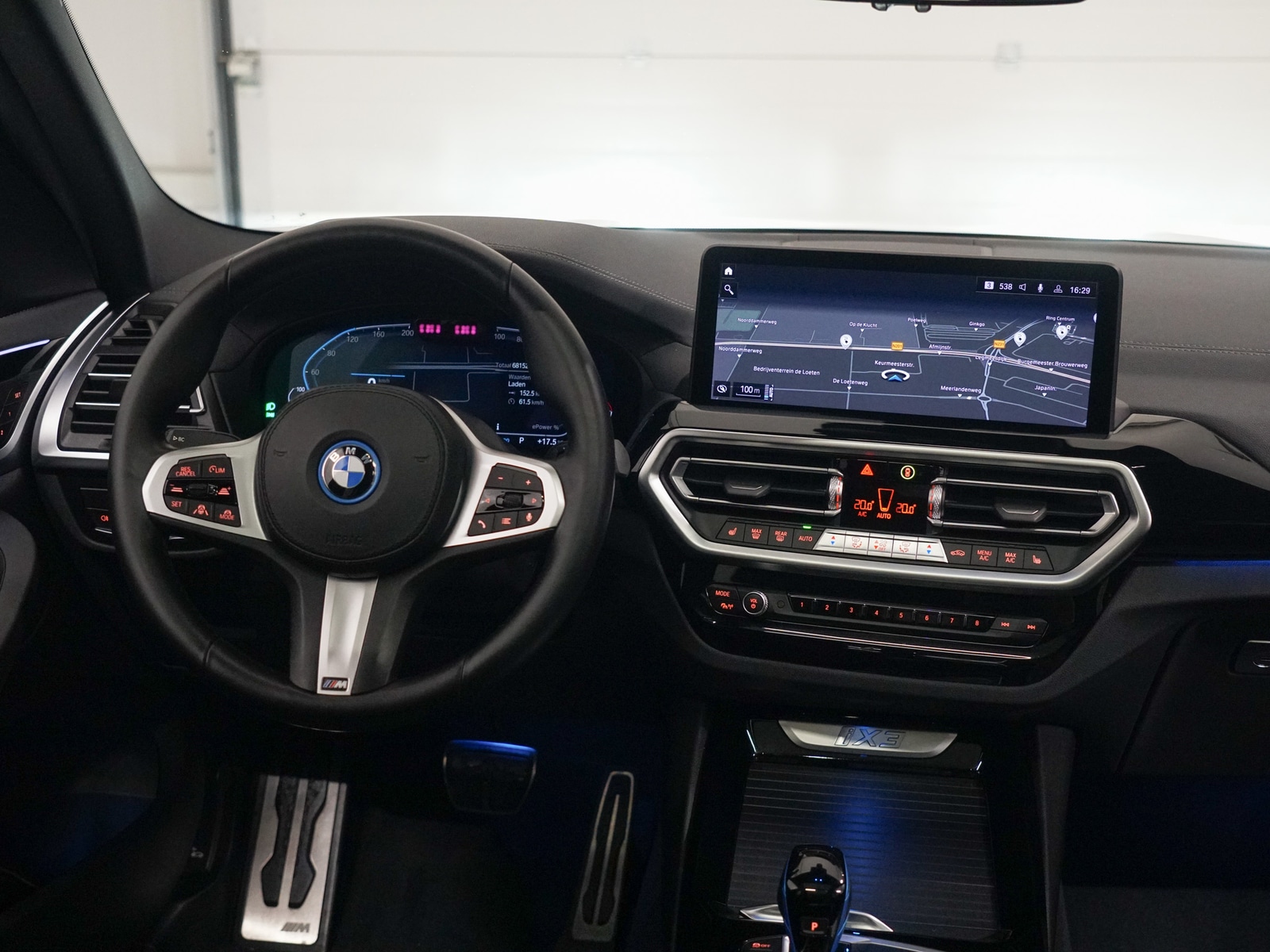 Foto van BMW Ix3