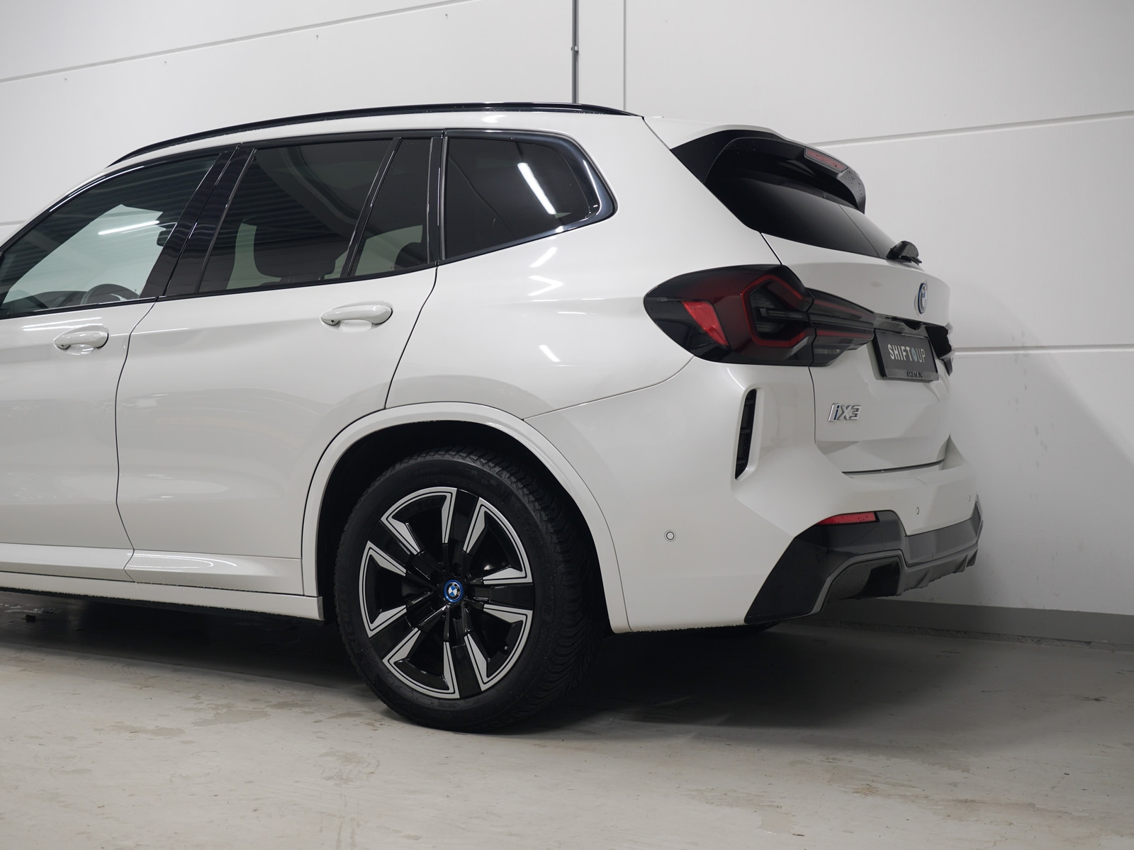Foto van BMW Ix3