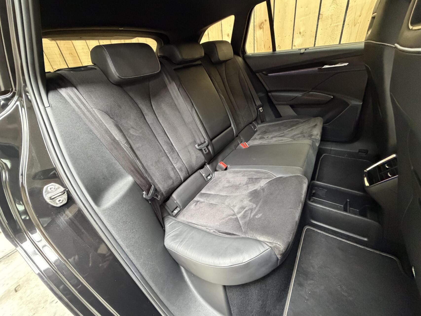 Foto van Skoda Enyaq 80