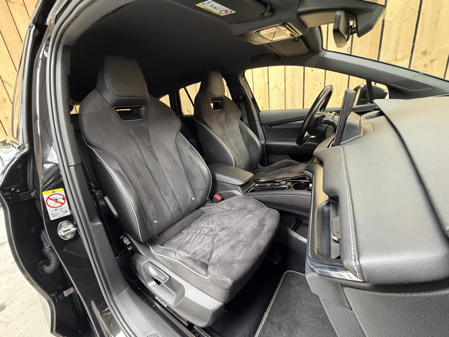 Foto van Skoda Enyaq 80