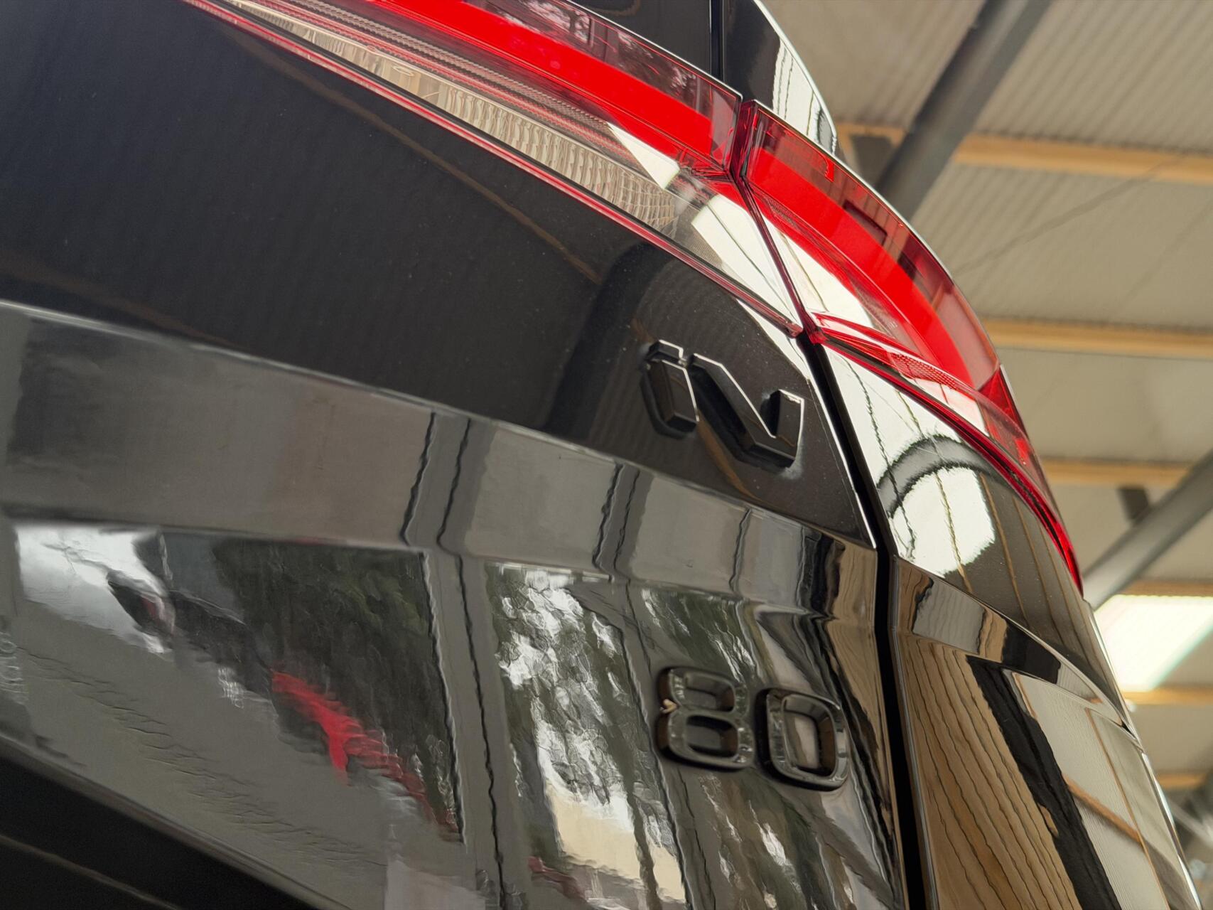 Foto van Skoda Enyaq 80