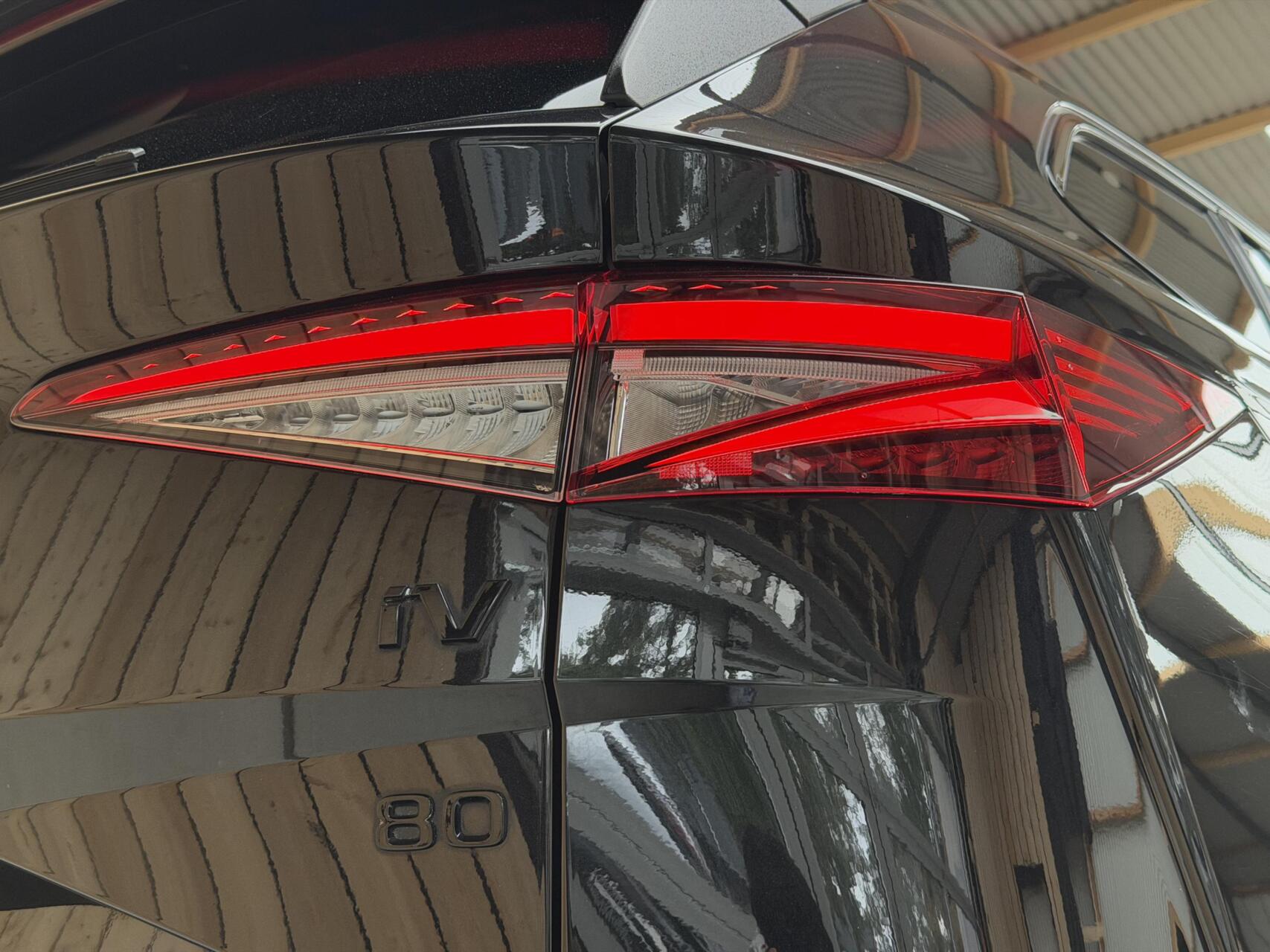 Foto van Skoda Enyaq 80