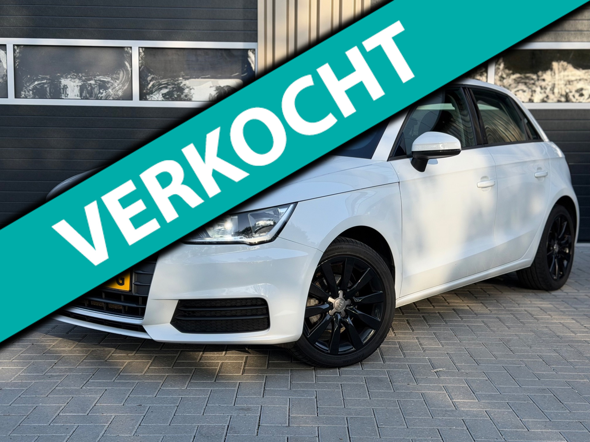 Audi A1 Sportback 1.0 TFSI Design Pro Line Plus | automaat | Apple Carplay | trekhaak 2015 - voorkant
