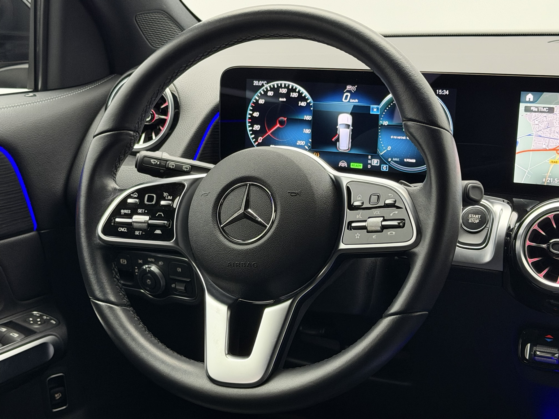 Foto van Mercedes-Benz Eqb 300 4Matic