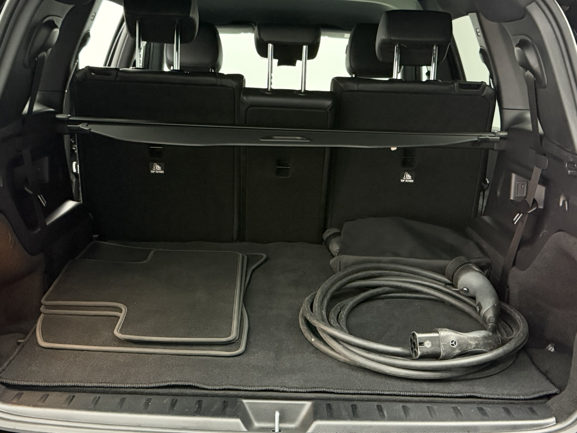 Foto van Mercedes-Benz Eqb 300 4Matic