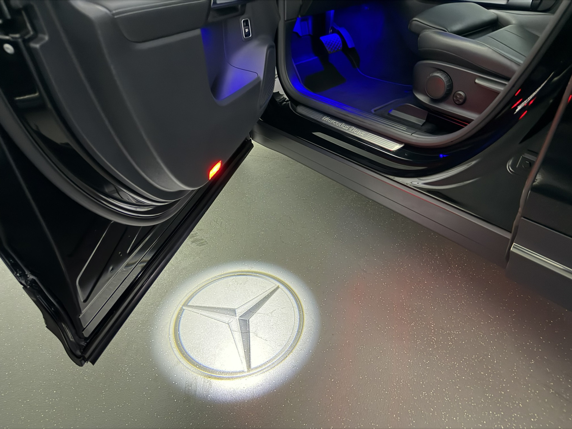 Foto van Mercedes-Benz Eqb 300 4Matic