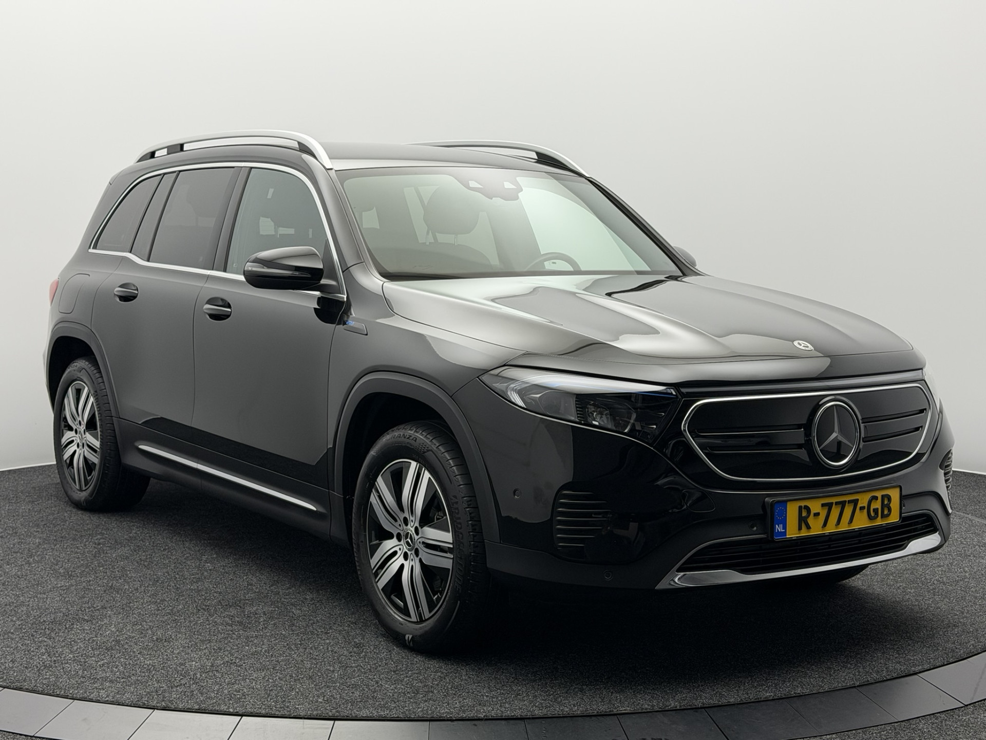 Foto van Mercedes-Benz Eqb 300 4Matic