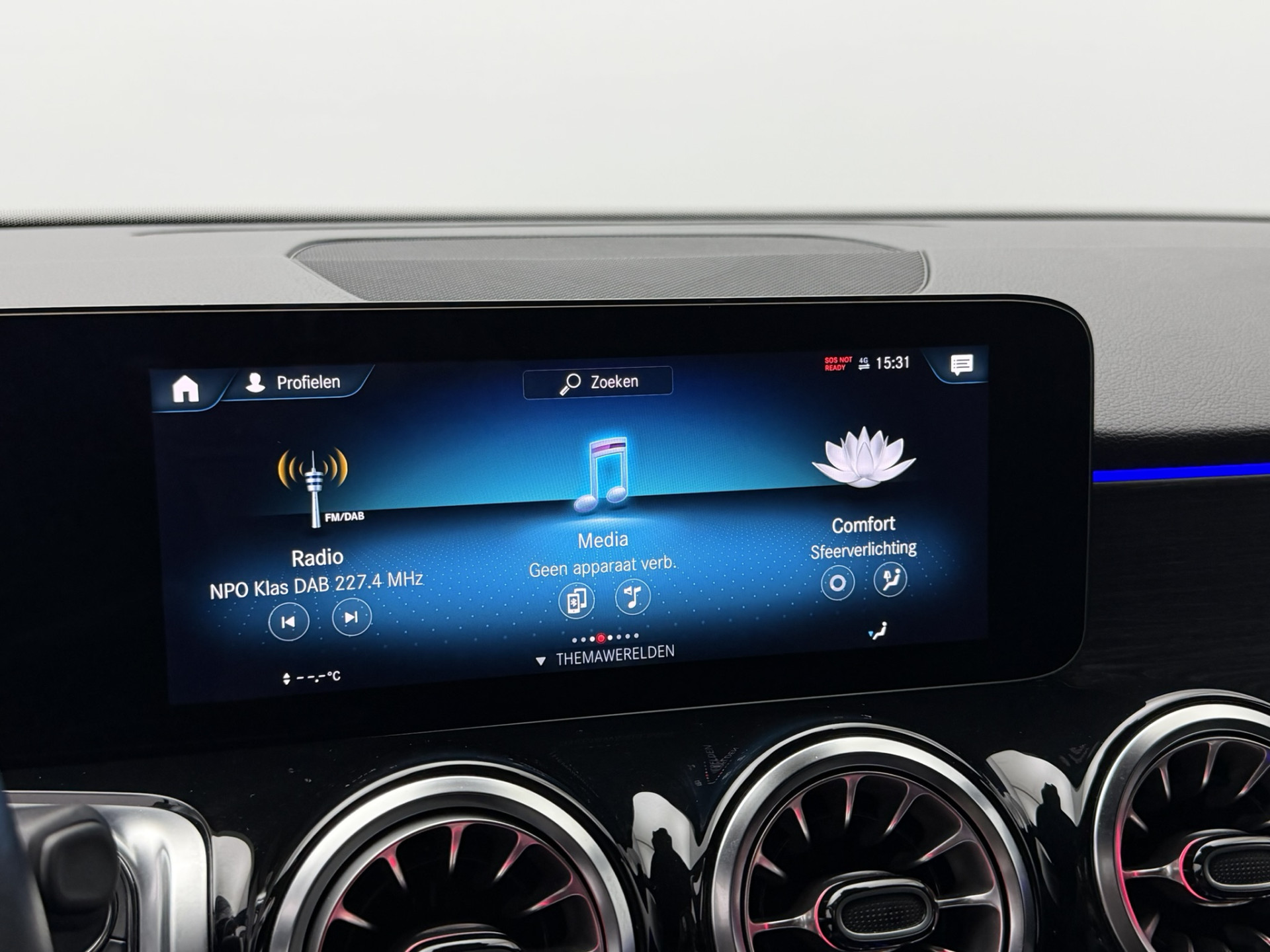 Foto van Mercedes-Benz Eqb 300 4Matic