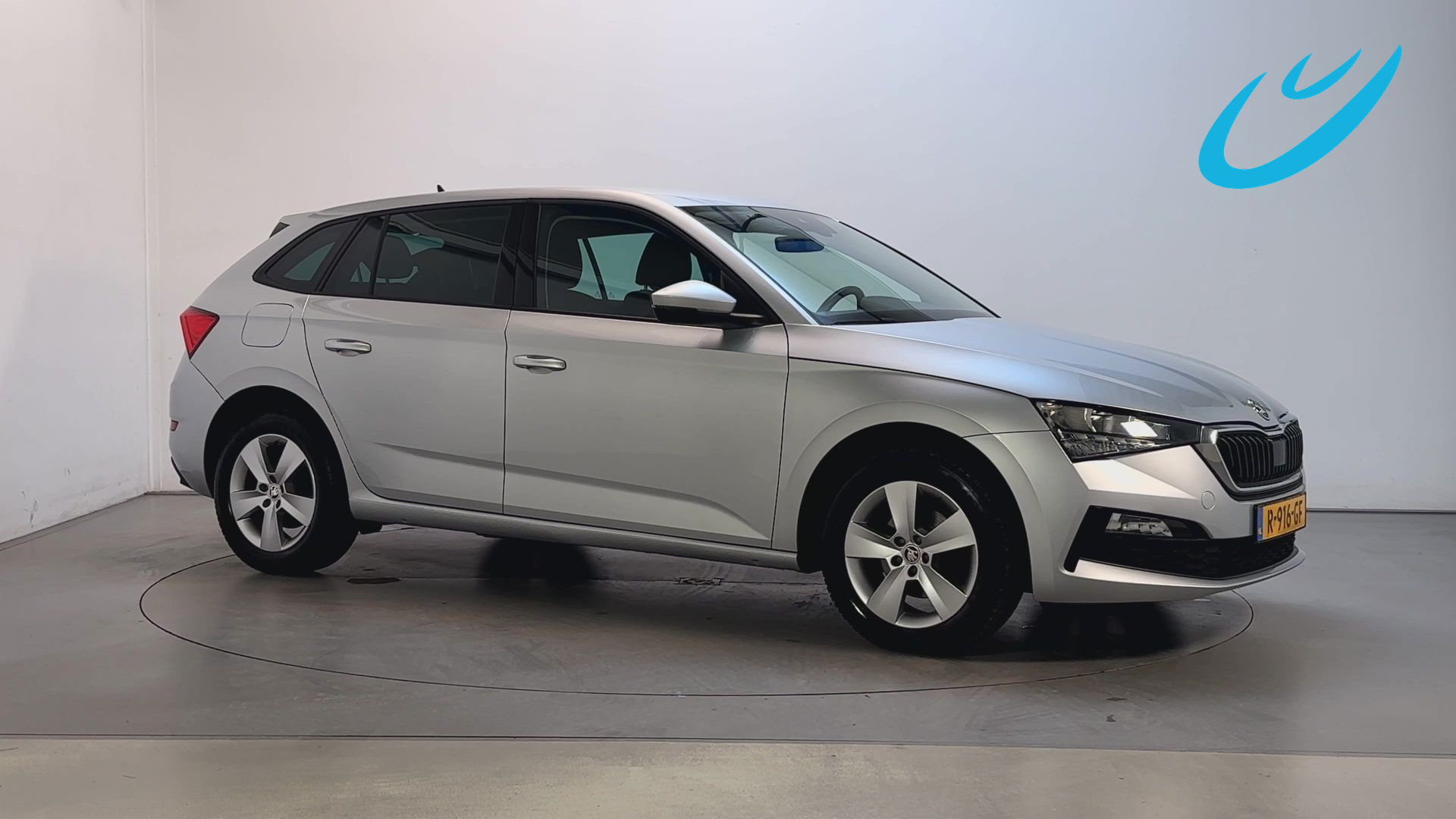 Skoda Scala 1.0 TSI 110pk Ambition Virtual Cockpit Navigatie Parkeersensoren Airco 2022 - voorkant