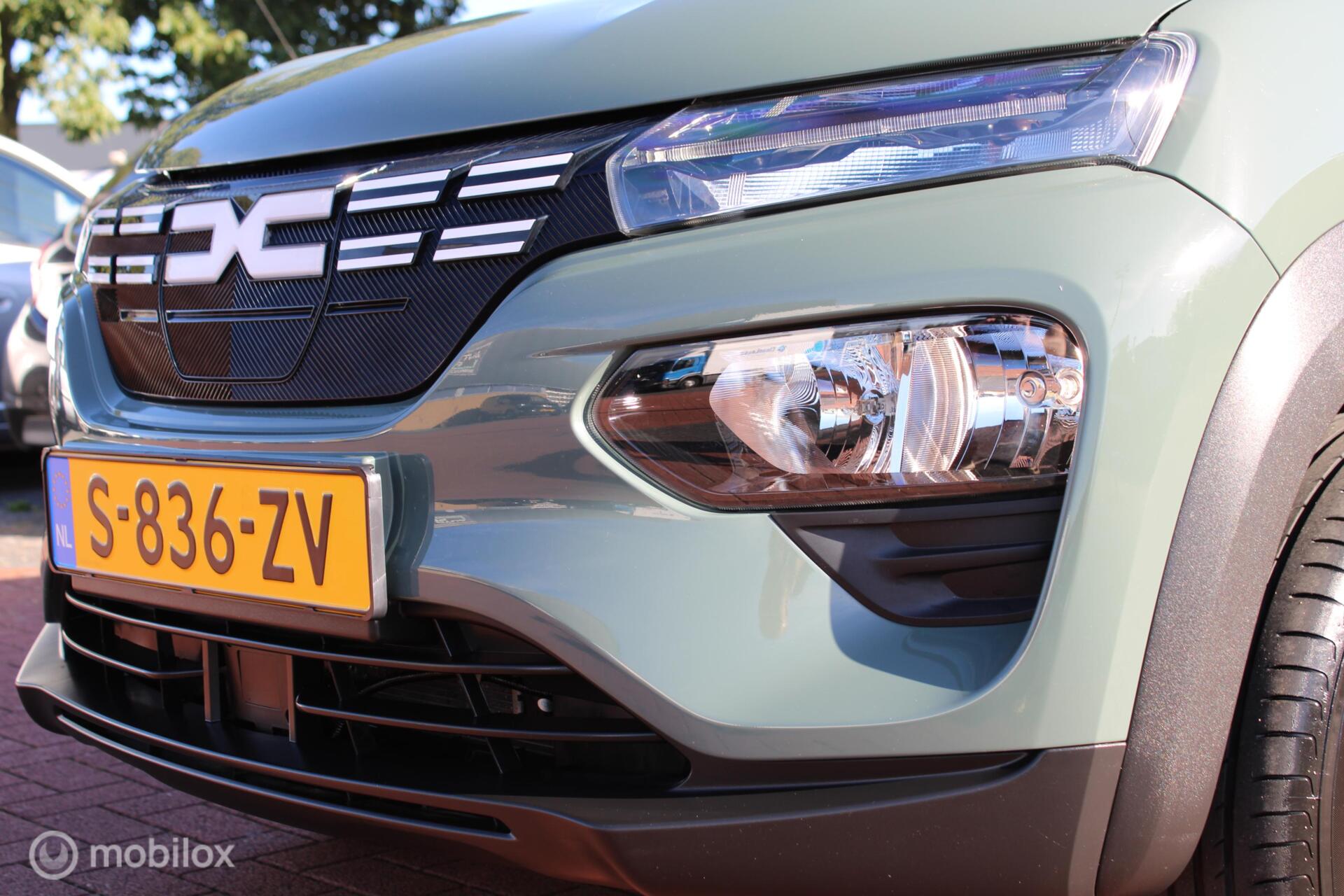 Foto van Dacia Spring