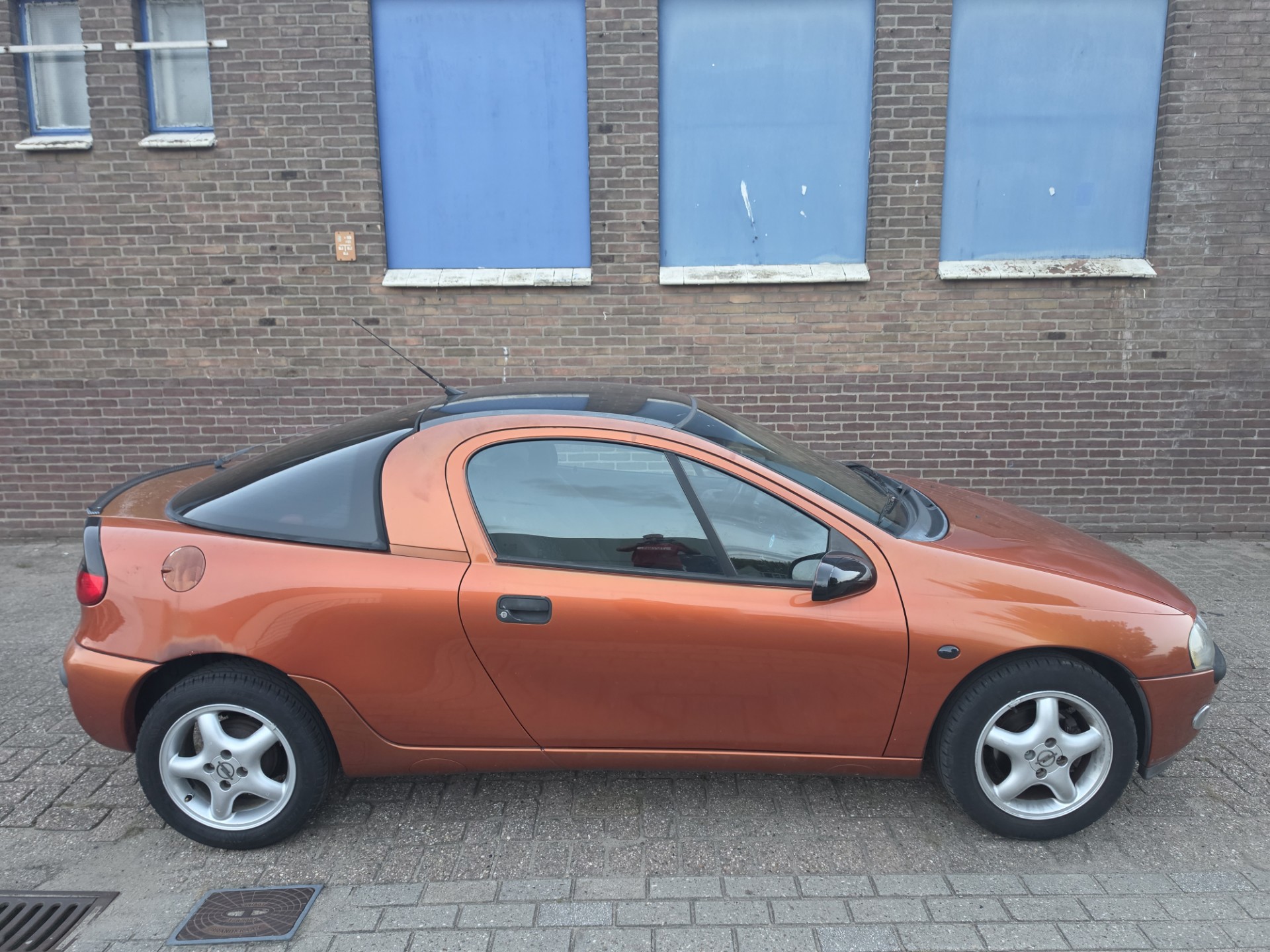 Foto van Opel Opel Tigra-a