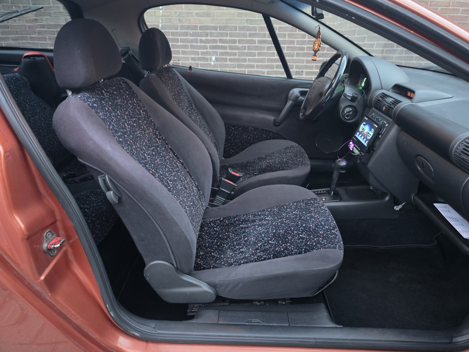 Foto van Opel Opel Tigra-a