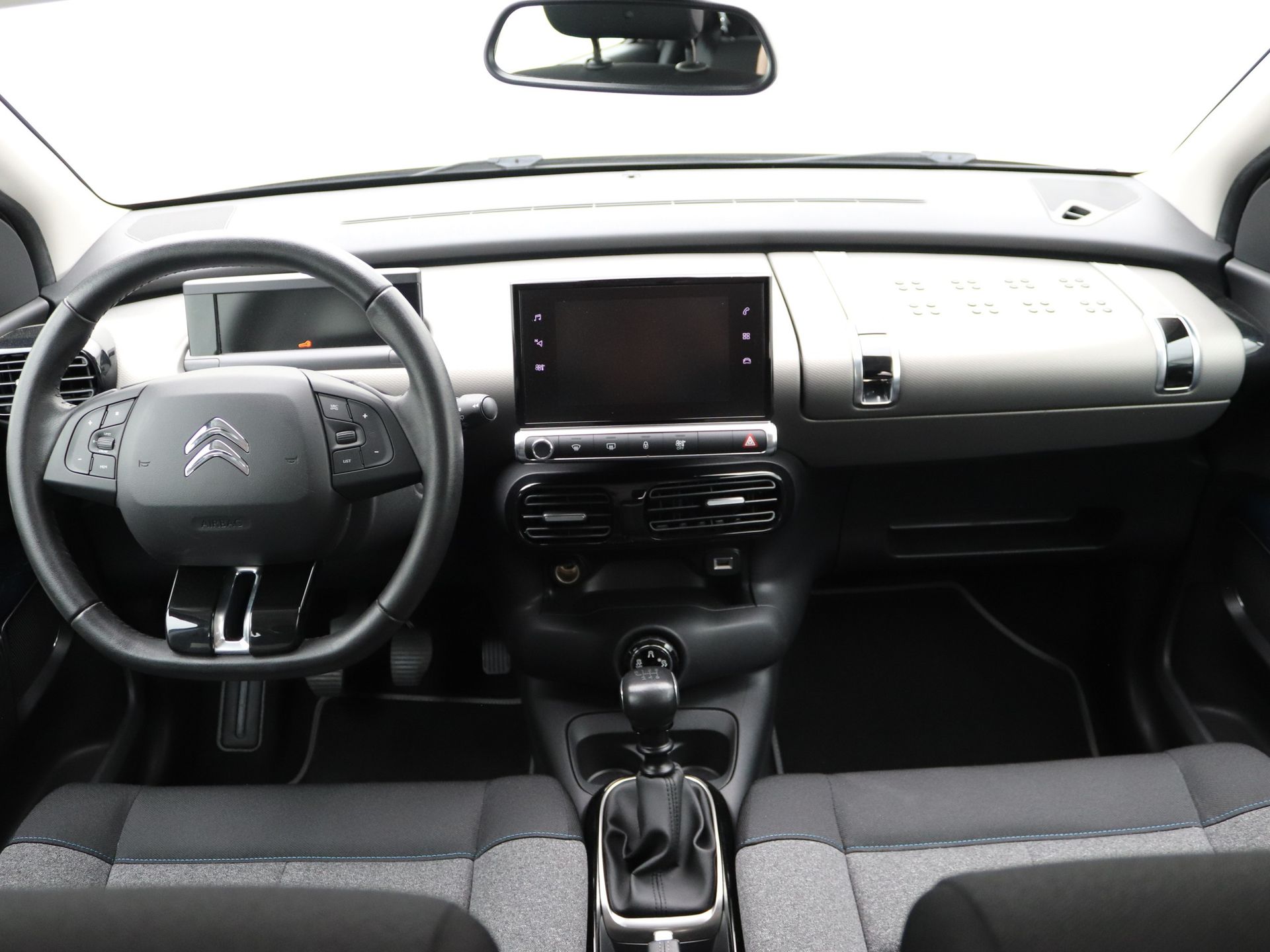Foto van Citroen C4 Cactus