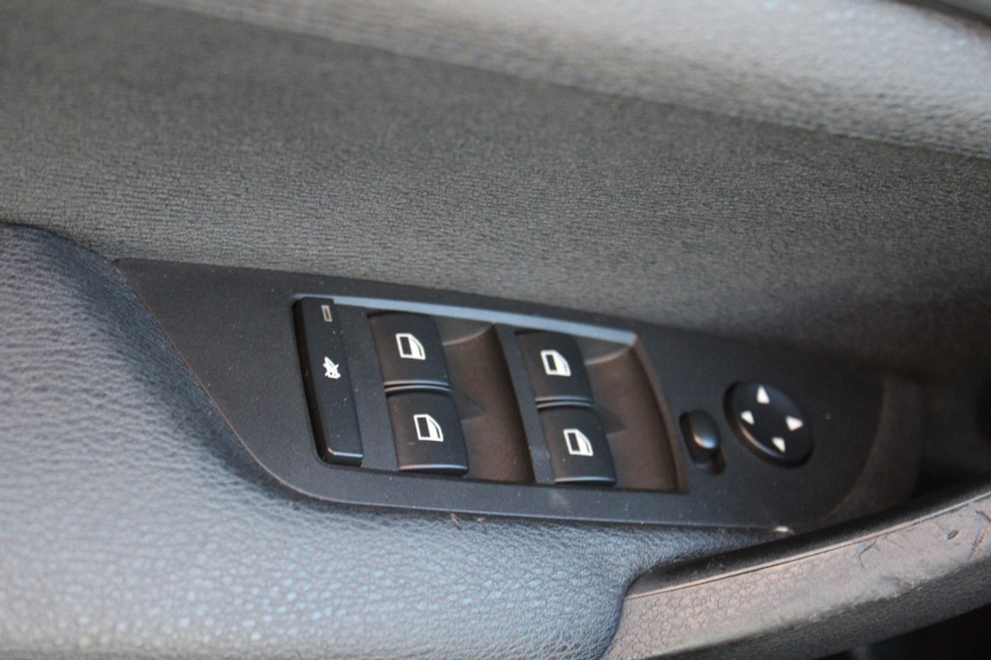 Foto van BMW X1 xDrive 28i