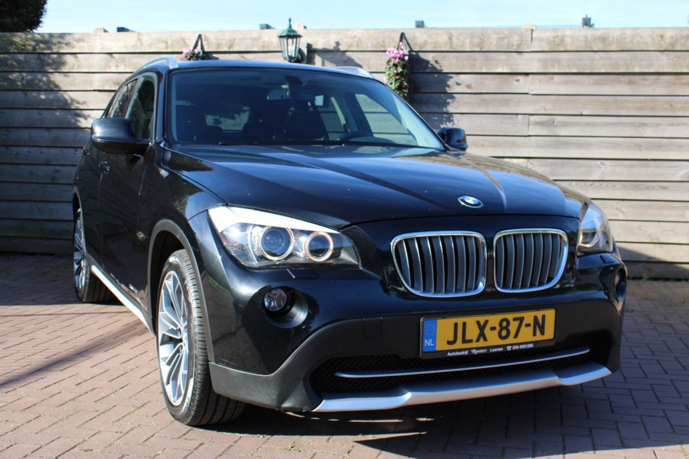 Foto van BMW X1 xDrive 28i