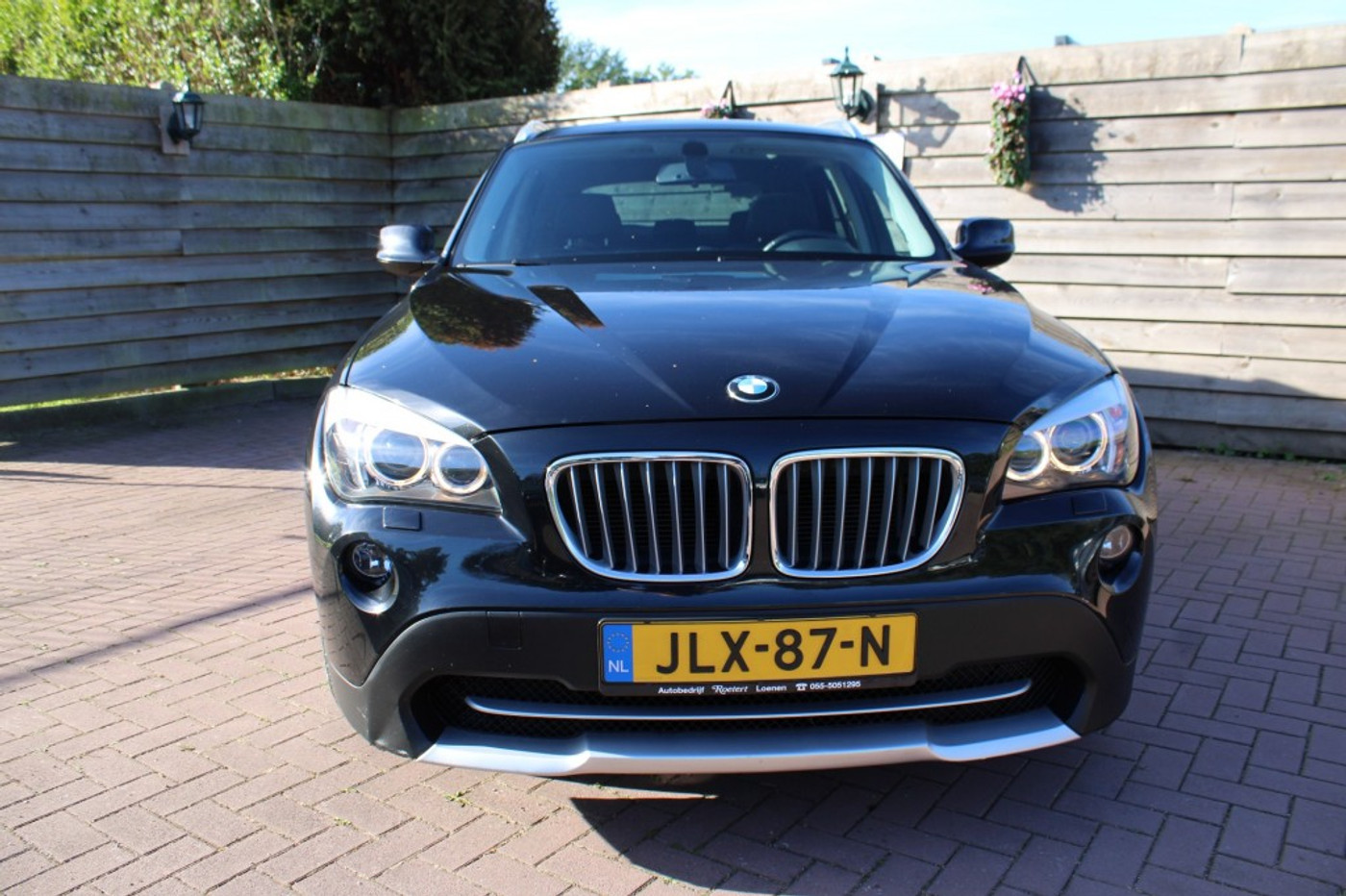 Foto van BMW X1 xDrive 28i