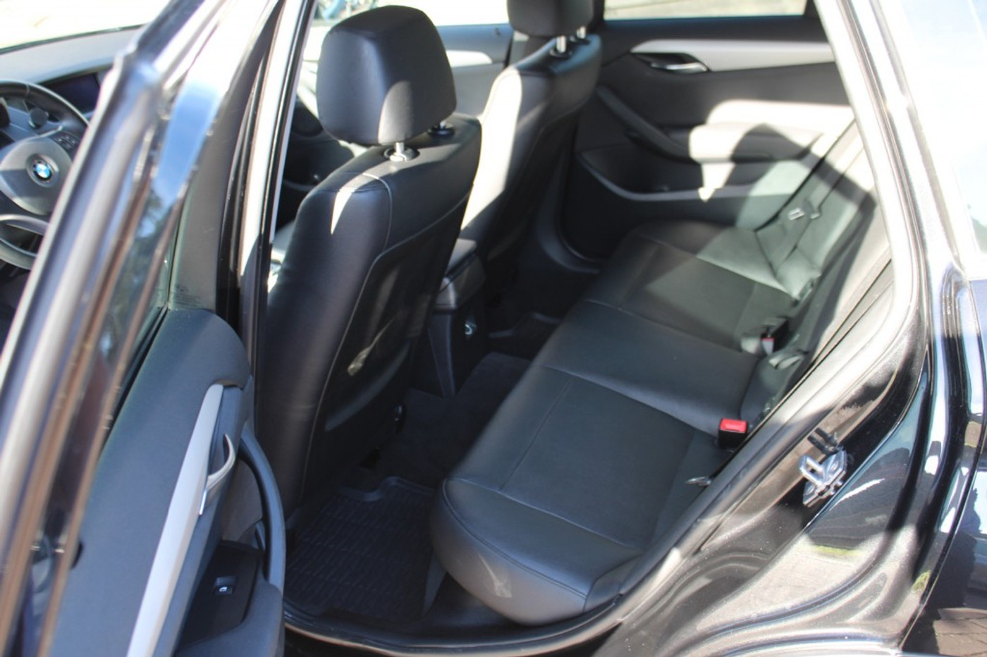 Foto van BMW X1 xDrive 28i