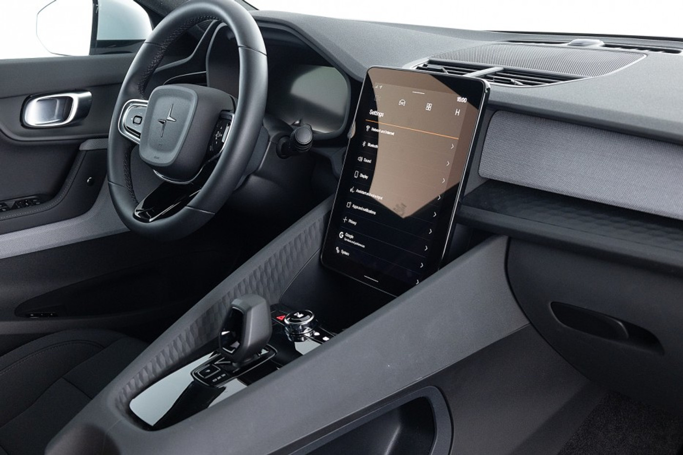 Foto van Polestar 2