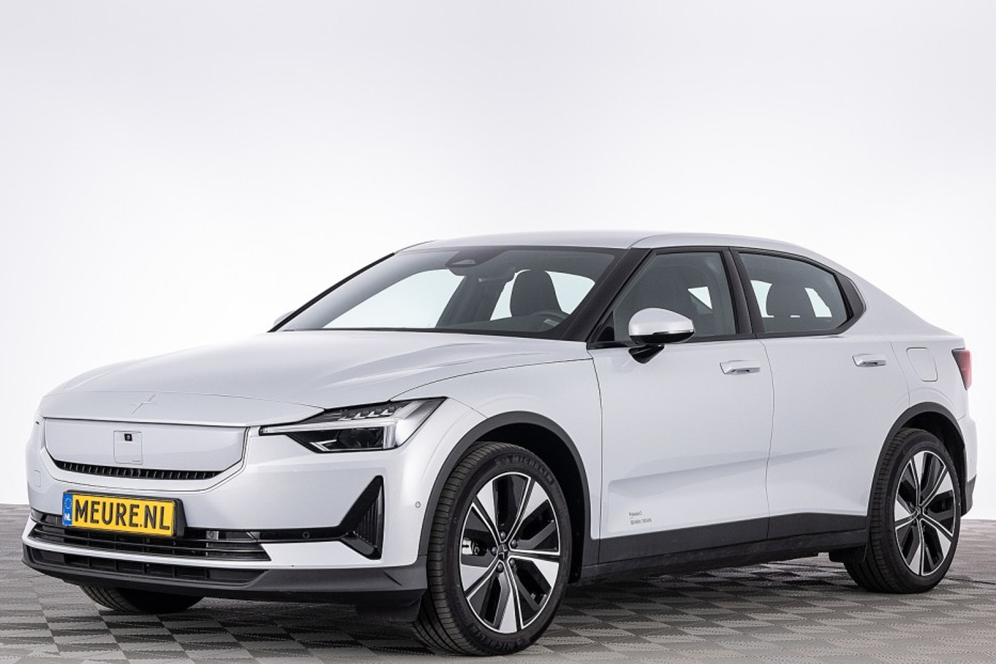 Foto van Polestar 2