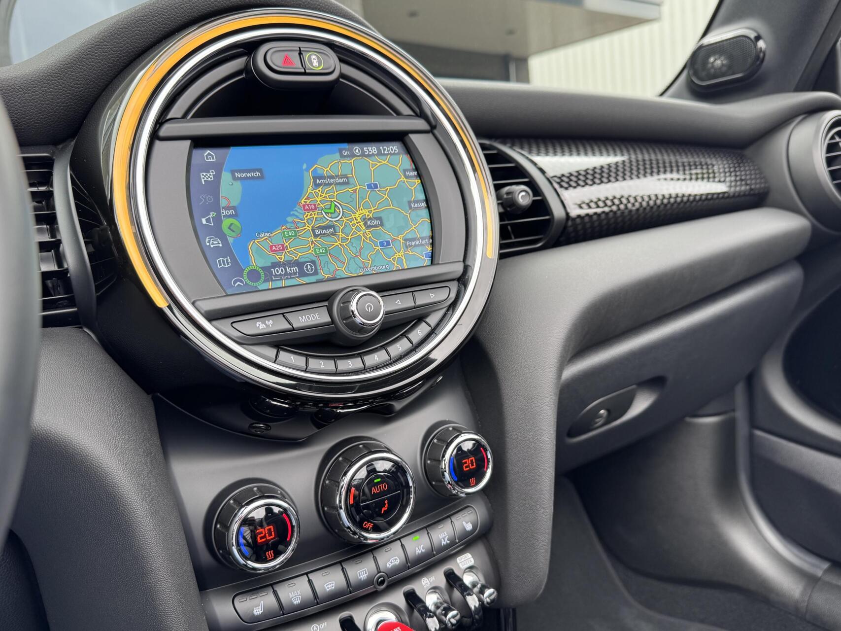 Foto van Mini Cabrio