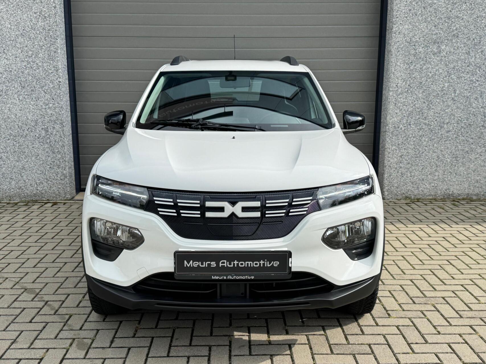 Foto van Dacia Spring