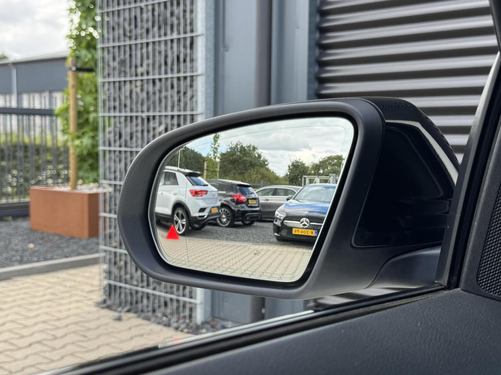Foto van Mercedes-Benz C 300 E